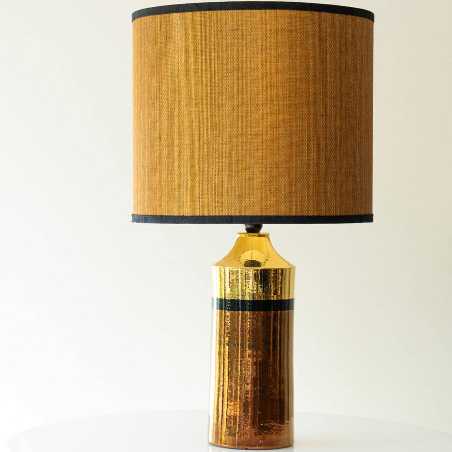 Français Pair of Bitossi Ceramic FLoor Table Lamps, Silk Lampshade by R. Houben en vente