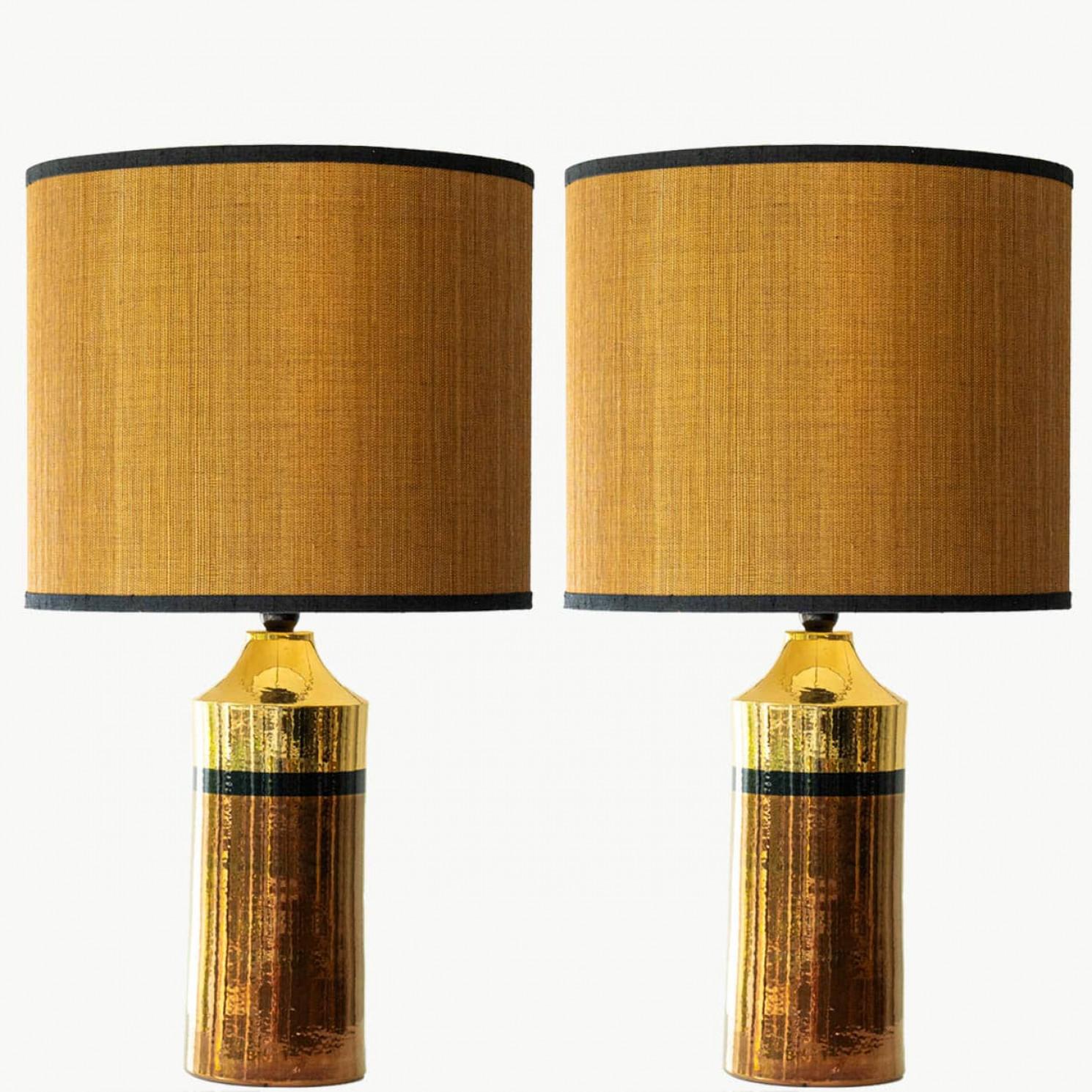 Paar Bitossi Keramik FLoor-Tischlampen mit Türen, Lampenschirm aus Seide von R. Houben im Angebot 2