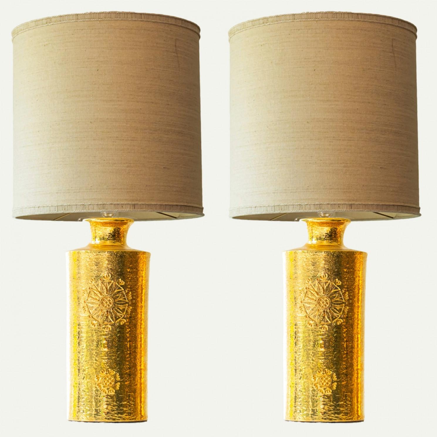 Pair of Bitossi Ceramic FLoor Table Lamps, Silk Lampshade by R. Houben im Angebot 1