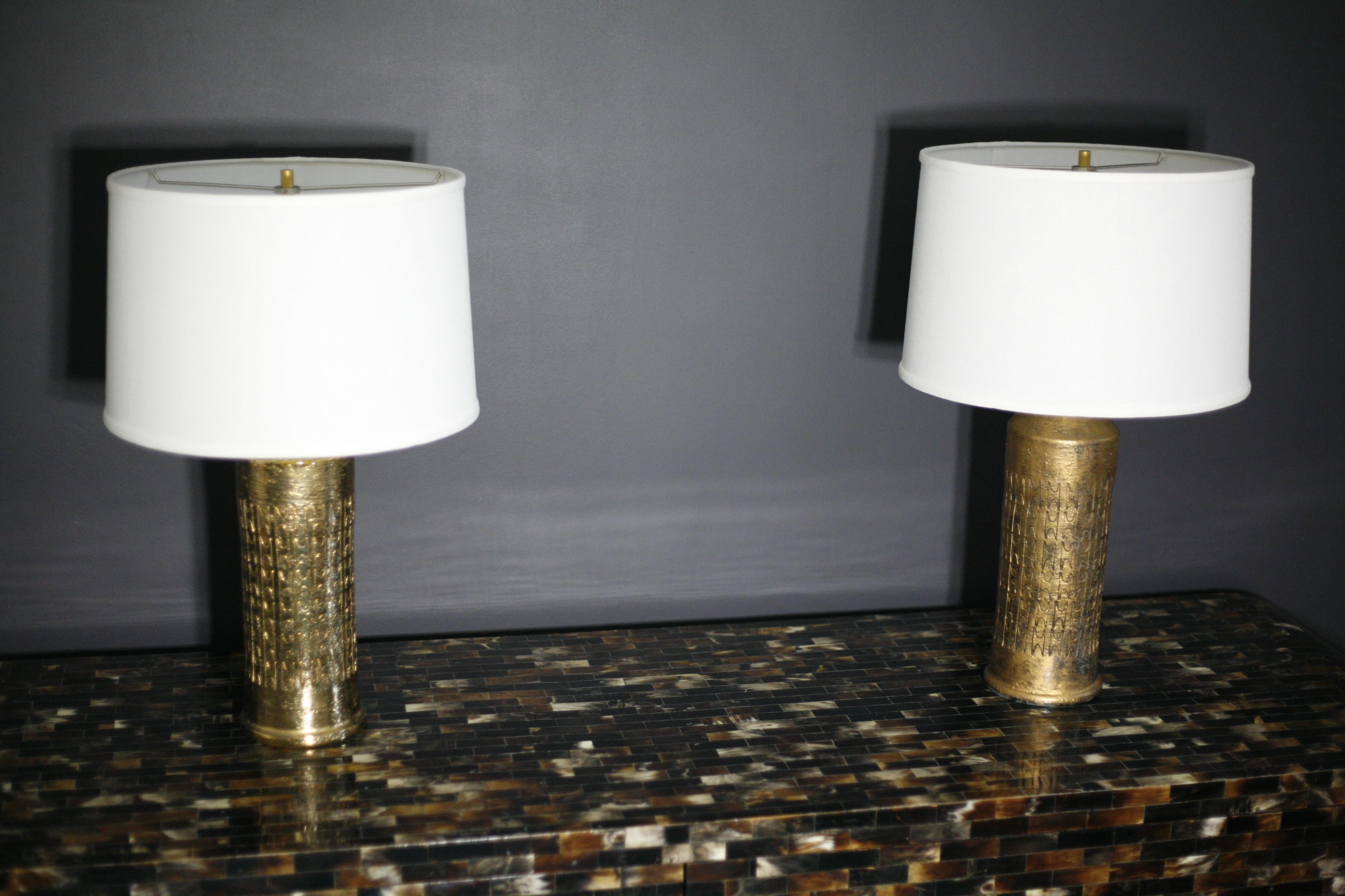 Mid-Century Modern Pair of Bitossi Ceramic Lamps Gold Glaze, Italy, 1970 For Sale