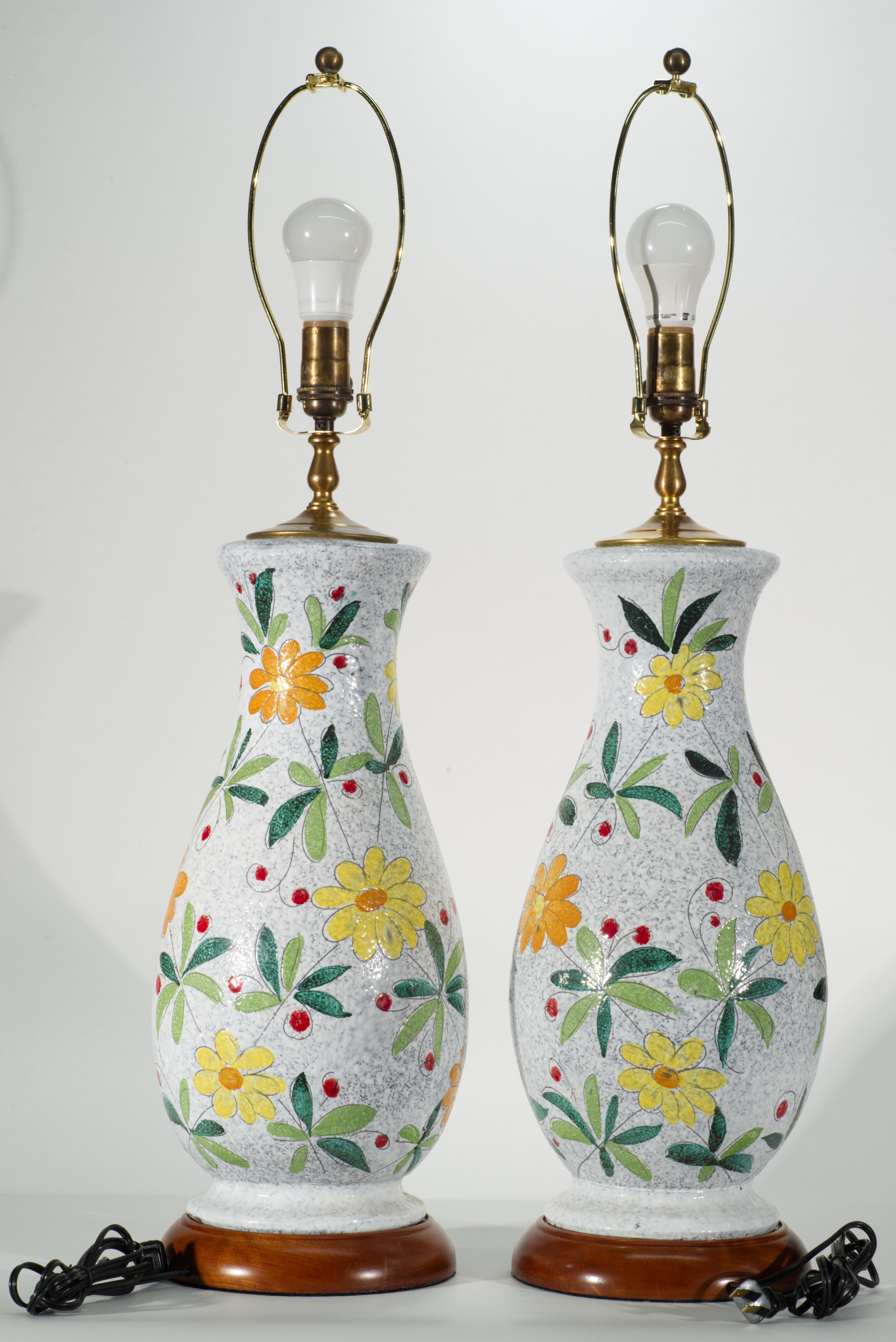 Paar Bitossi Majolika große Urnen-Tischlampen, Blumendekor im Angebot 2