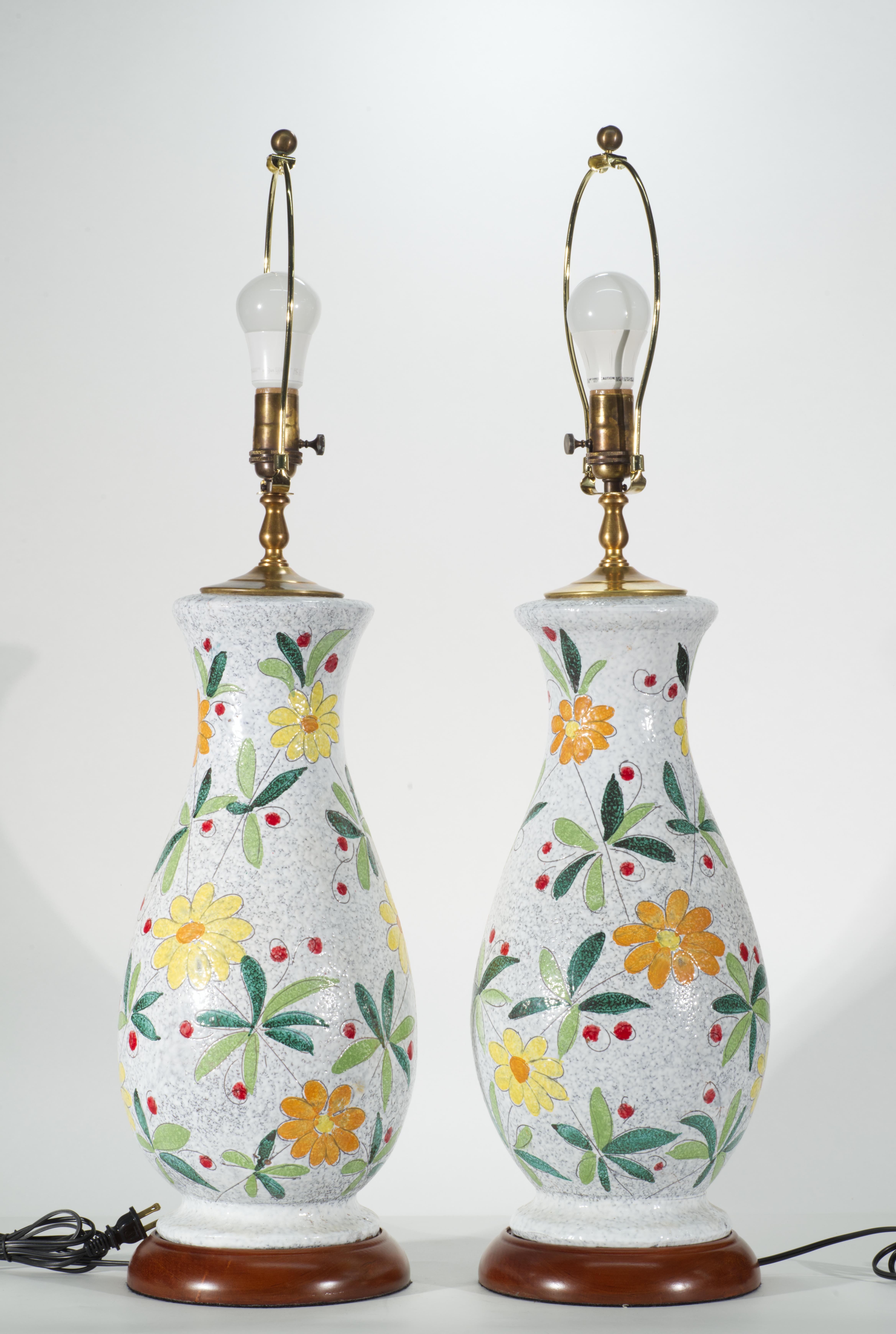 Paar Bitossi Majolika große Urnen-Tischlampen, Blumendekor im Angebot 3