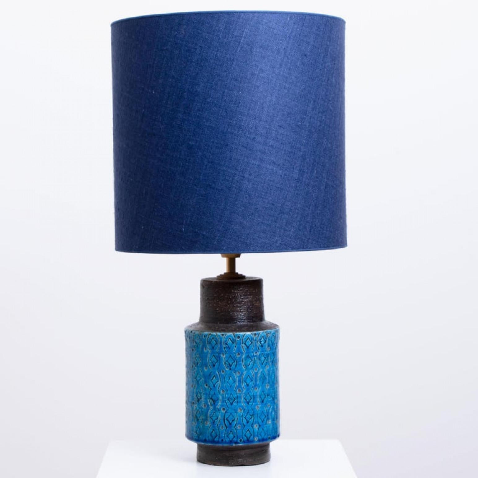 Pair of Bitossi Table Lamps with New Silk Custom Made Lampshades by René Houben For Sale 4