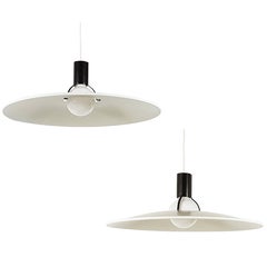 Pair of Black & White Laquered Metal "2133" Pendant by Gino Sarfatti for Arteluc