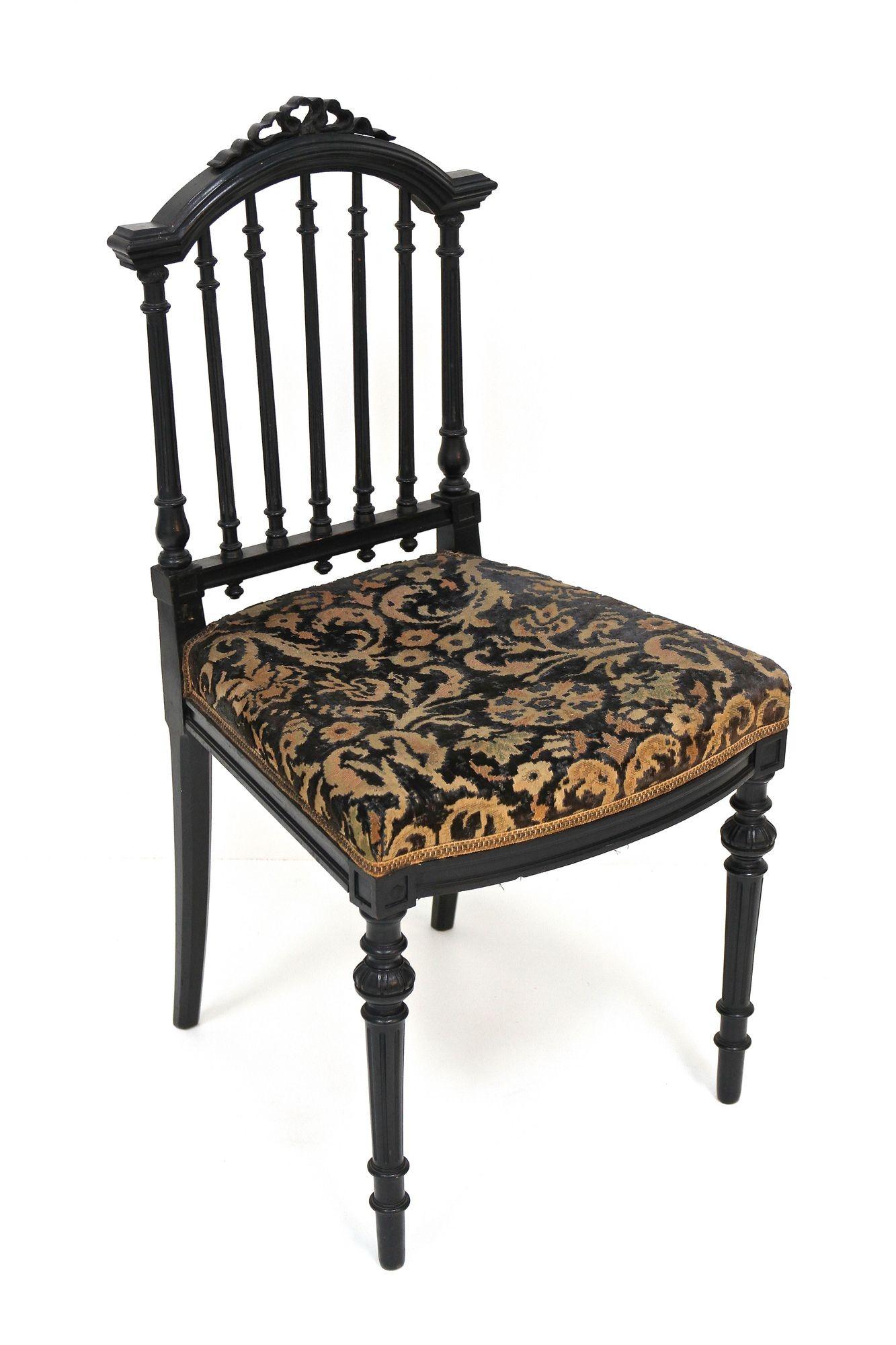 Paar schwarze Beistellstühle aus dem 19. Jahrhundert, Originalpolsterung – FR ca. 1870 im Angebot 6