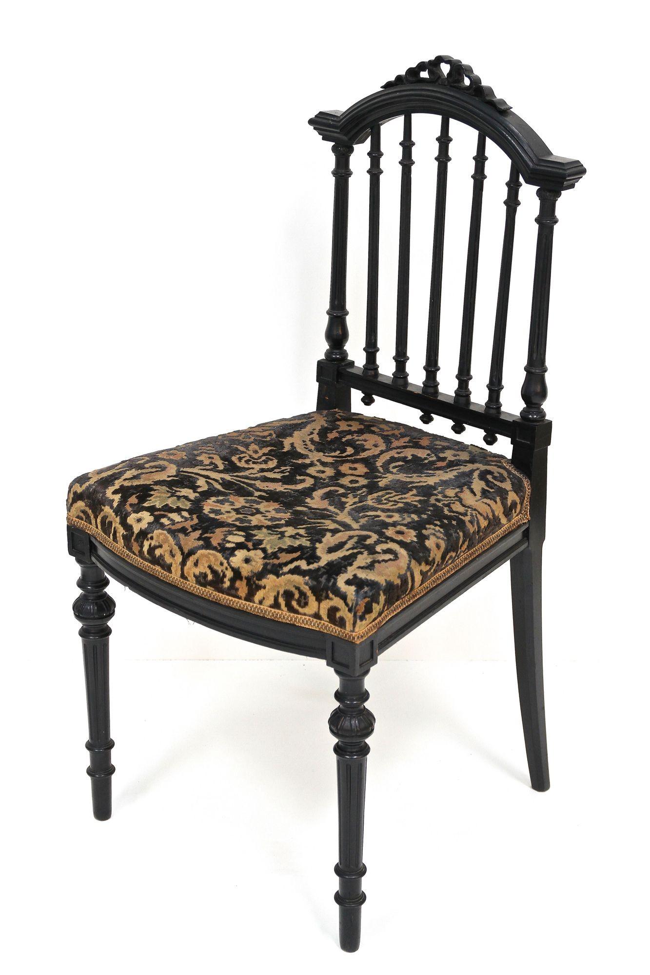 Paar schwarze Beistellstühle aus dem 19. Jahrhundert, Originalpolsterung – FR ca. 1870 im Angebot 9