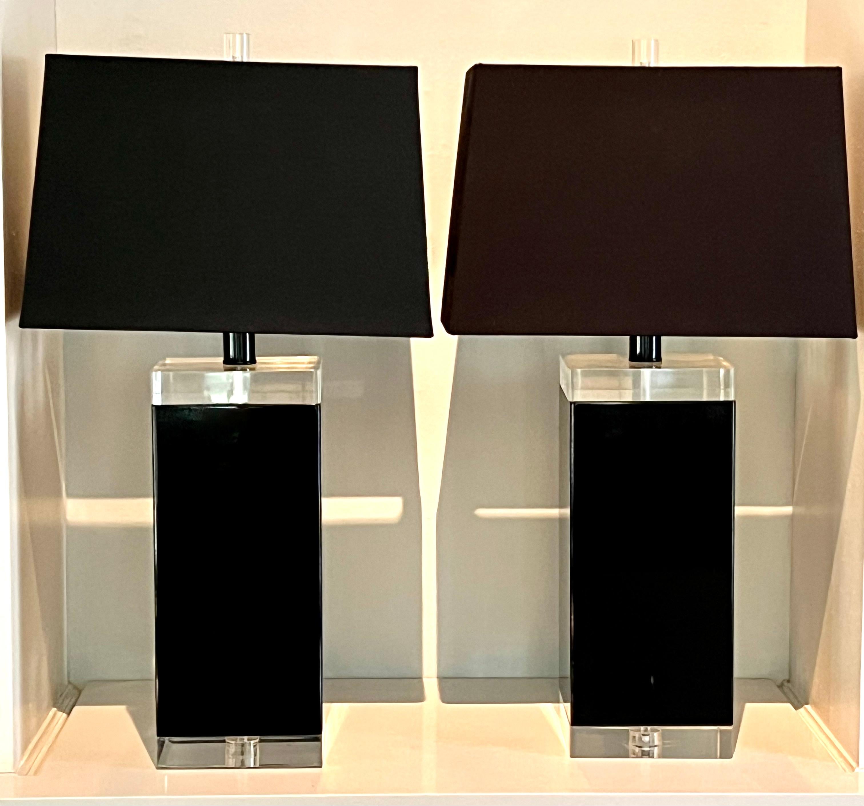 Hand-Crafted Pair of Black and Clear Acrylic Mid Century Table Lamps with Shades For Sale