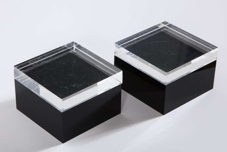Modern Pair of Black and Clear Lucite Decorative Boxes For Sale