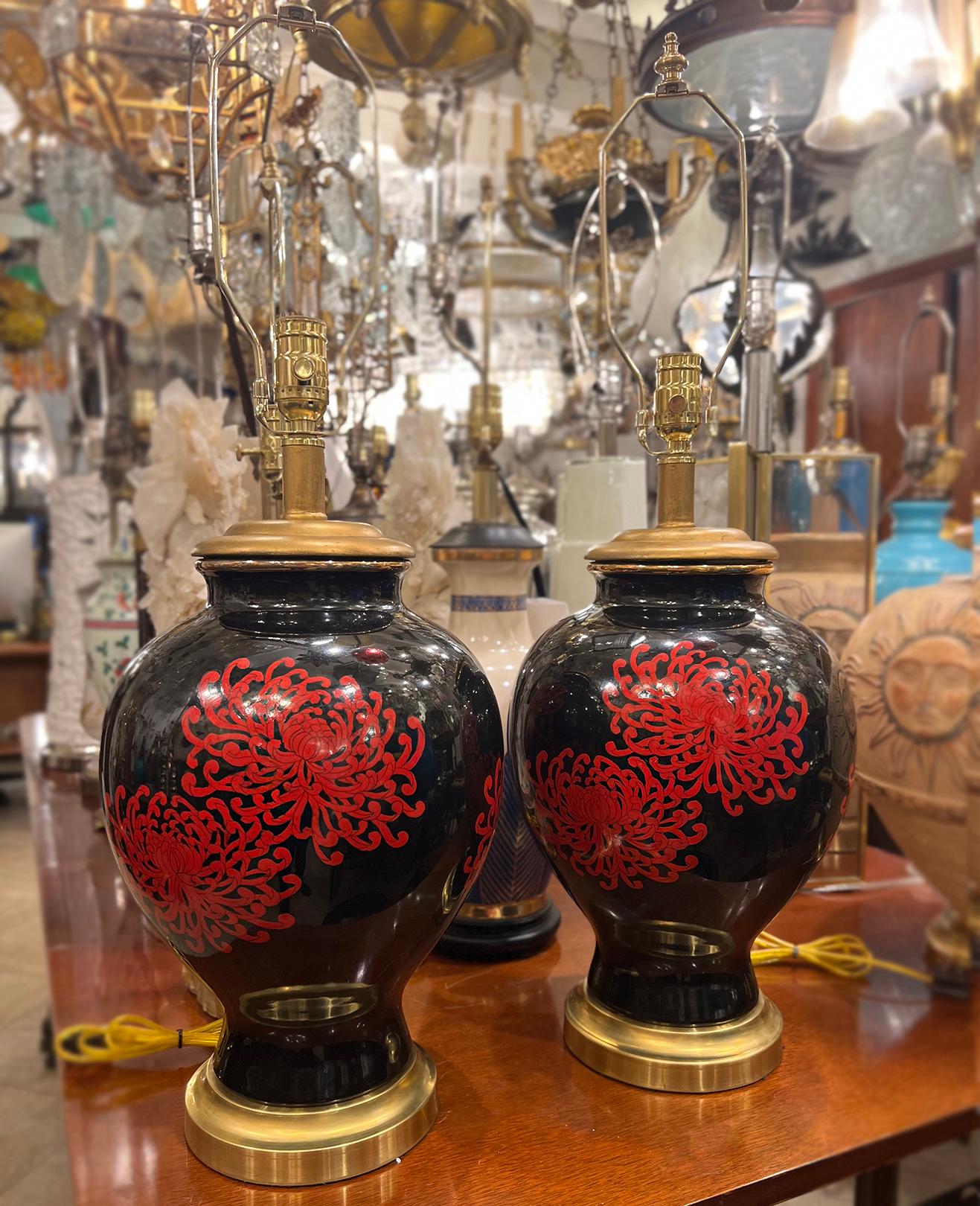 Porcelain Pair of Black and Red Chinoiserie Lamps For Sale
