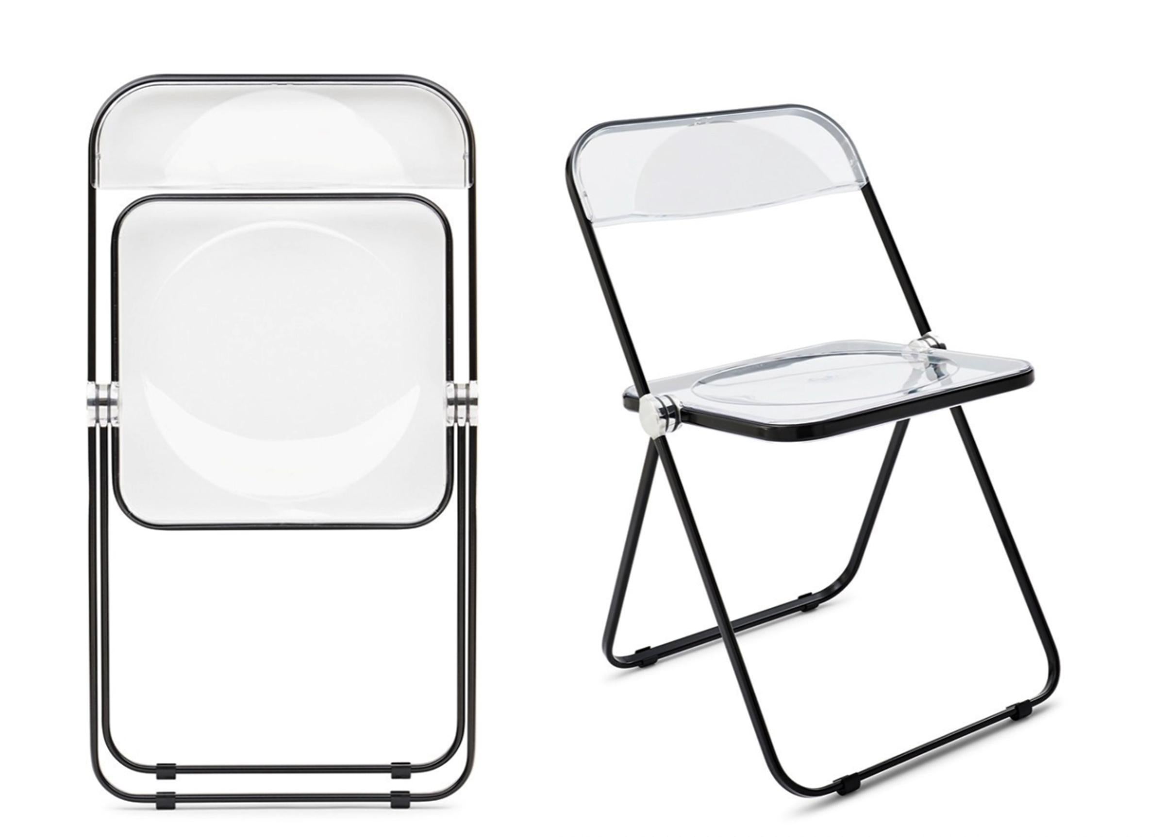 Pair of Black and Transparent Plia Chairs Giancarlo Piretti for Castelli Italy For Sale 6