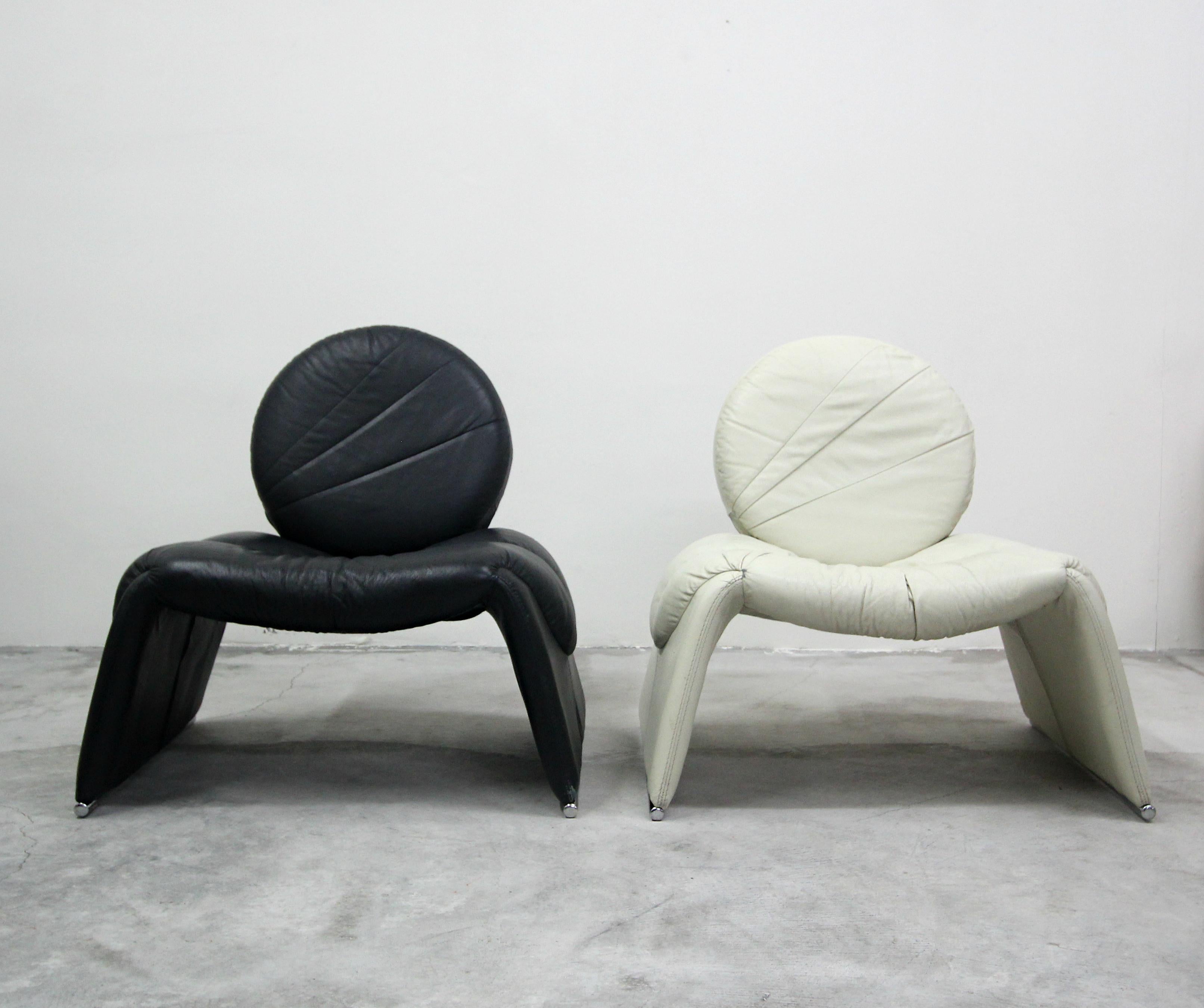 Minimalist Pair of Black and White Leather Vintage Italian Lounge Chairs