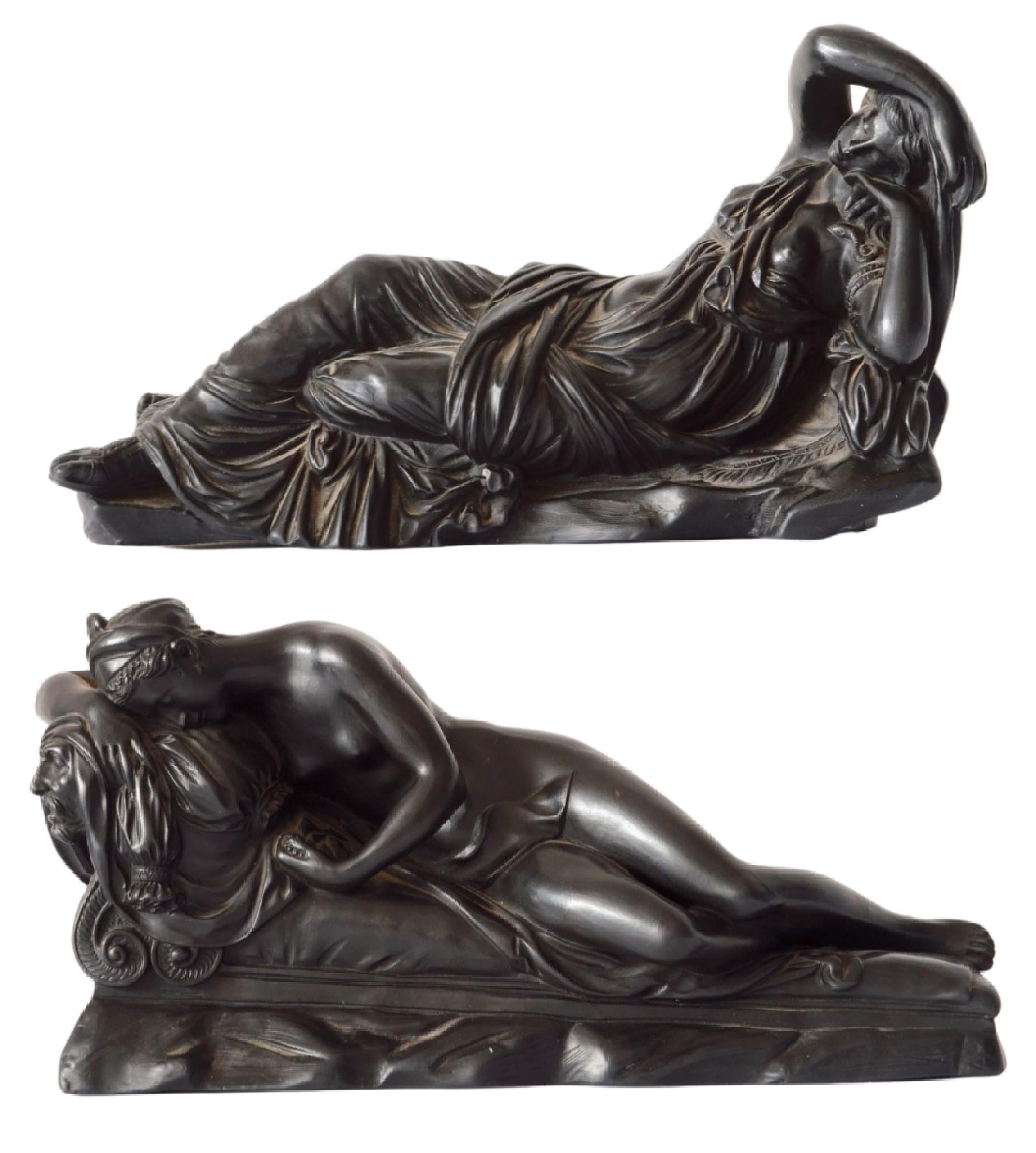 Néoclassique Paire de figures couchées en basalte noir, Cléopâtre et Lucrèce, Neale vers 1780 en vente