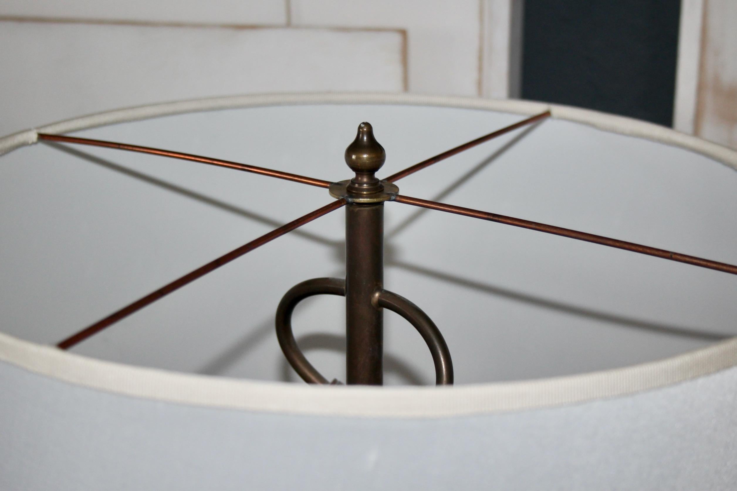 Paire de lampes de table en céramique noire en vente 4
