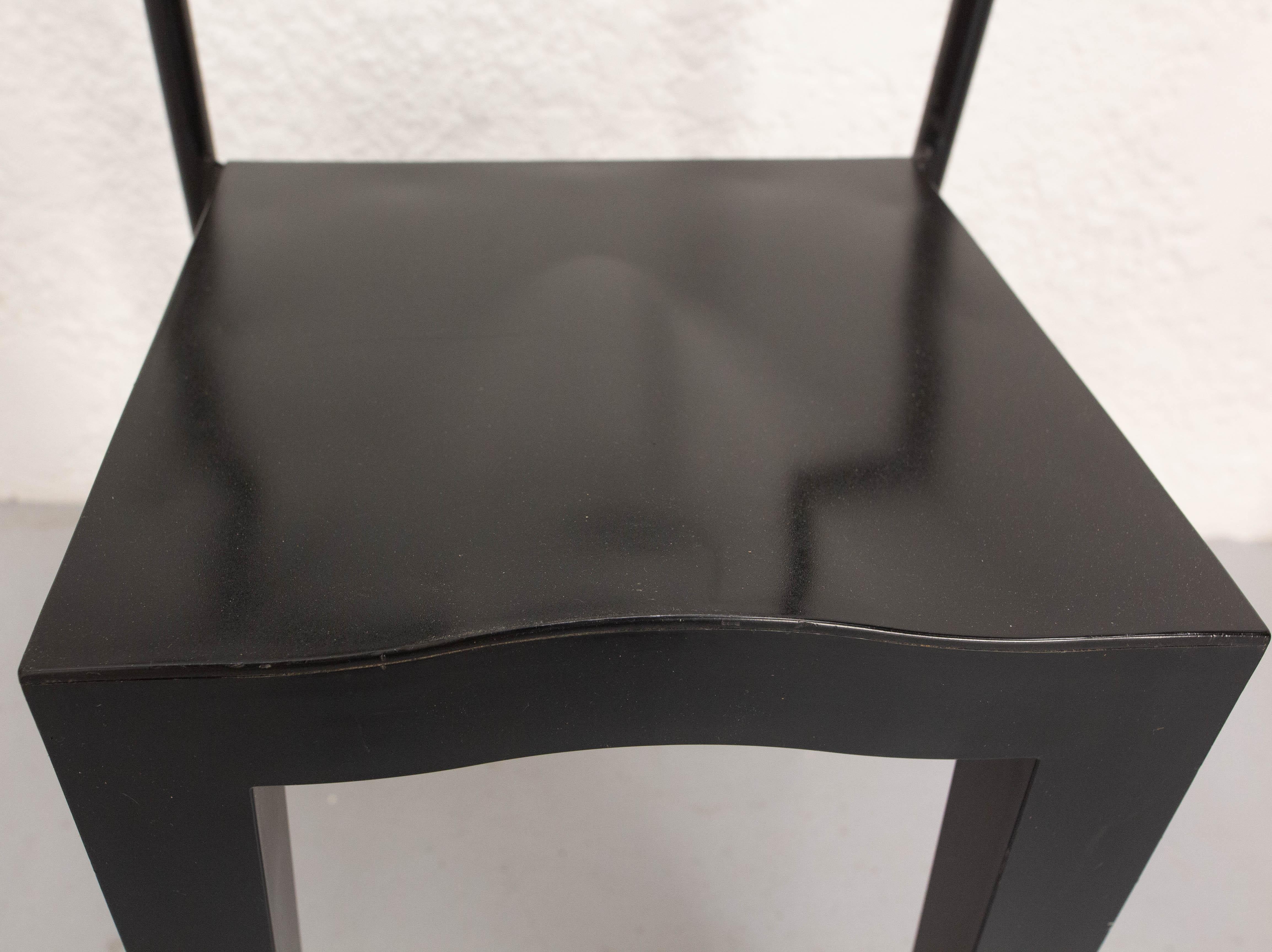 Paar schwarze Stühle Dr. Glob von Philippe Starck für Kartell, um 1980 im Angebot 3