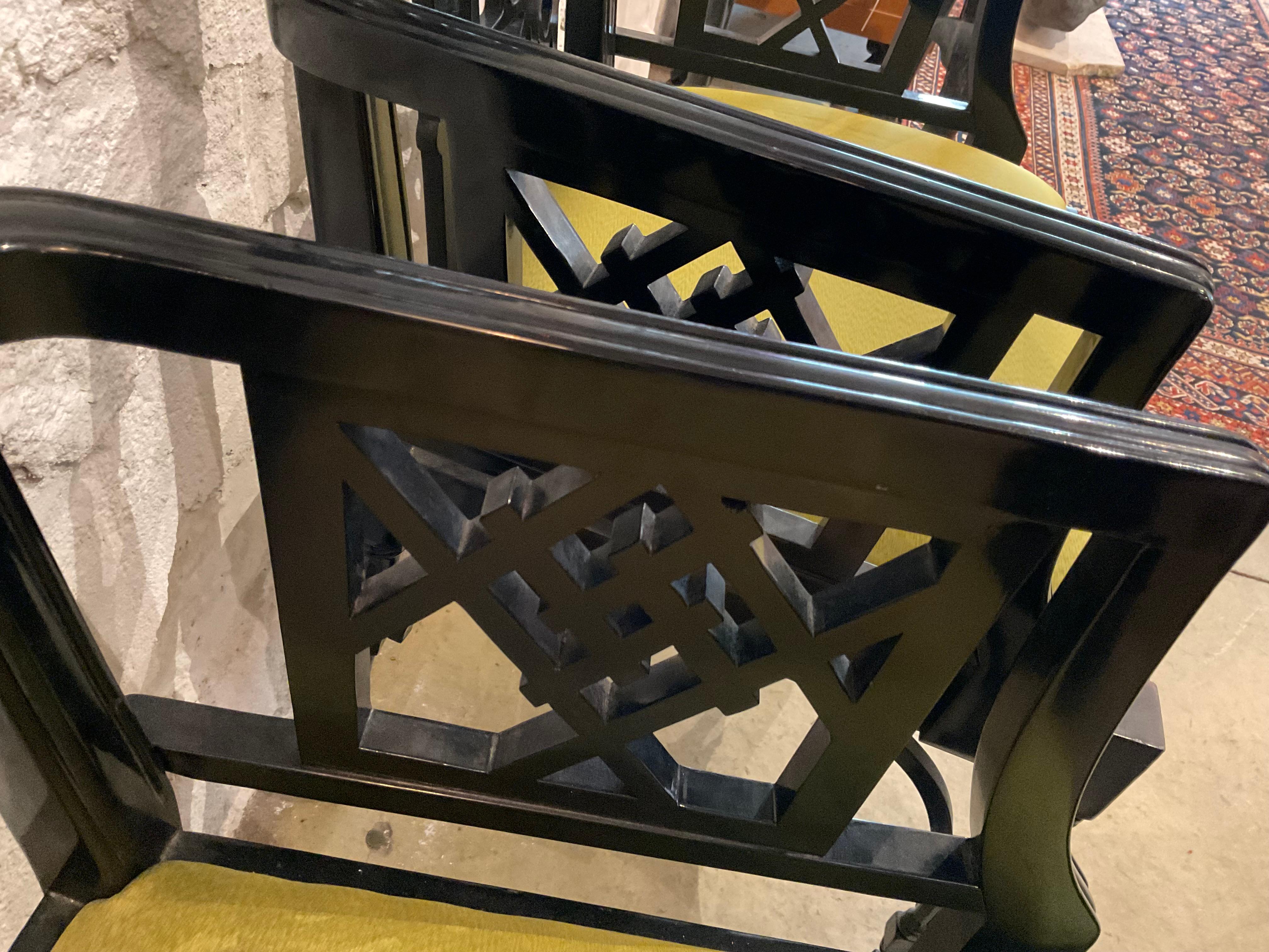 Wood Pair of Black Chinese Chippendale Dining Arm Chairs For Sale