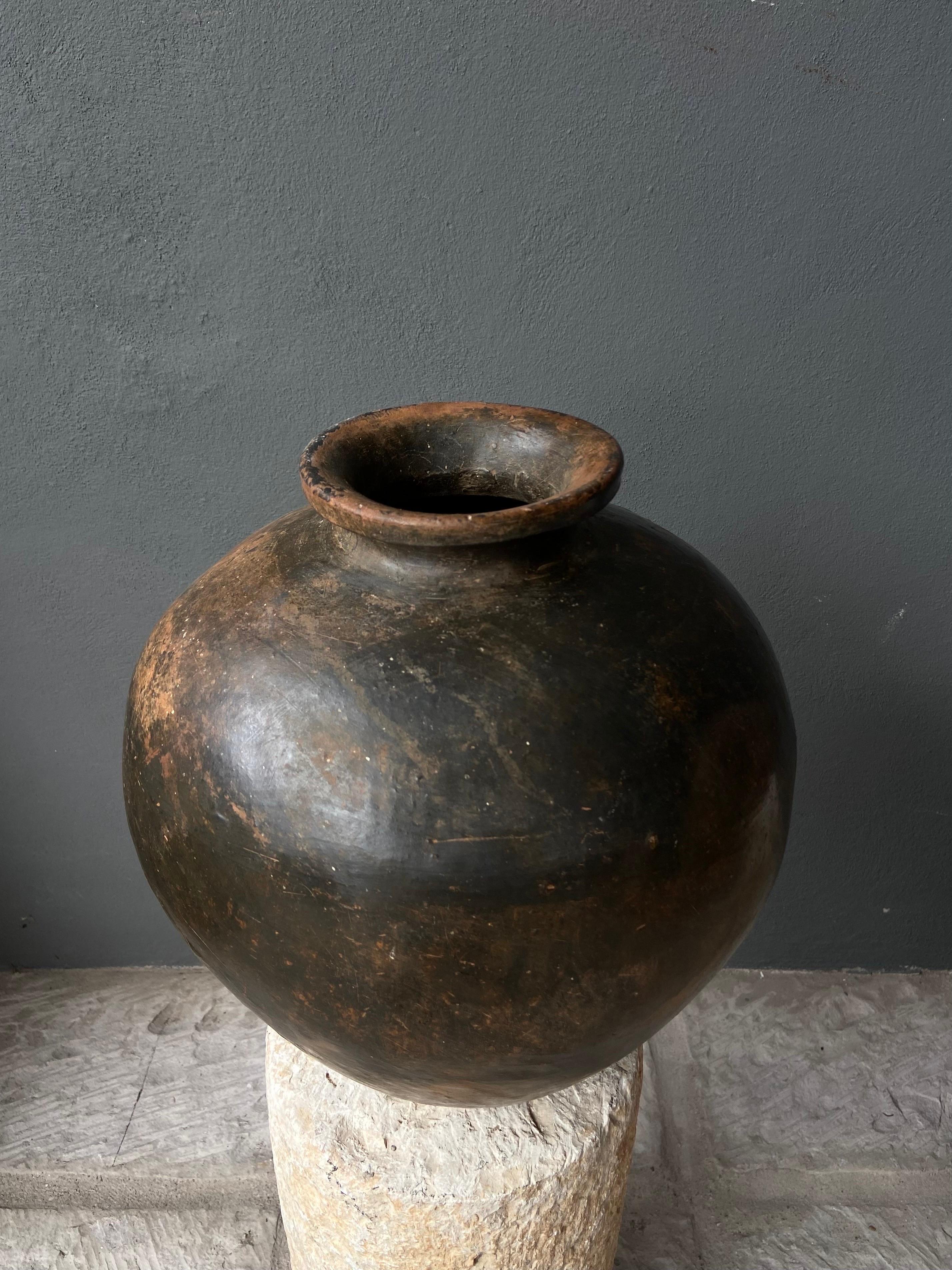 Rustic Pair of Black Clay Ceramic Mezcal Jars from Central Oaxaca, Mexico, circa 1950's