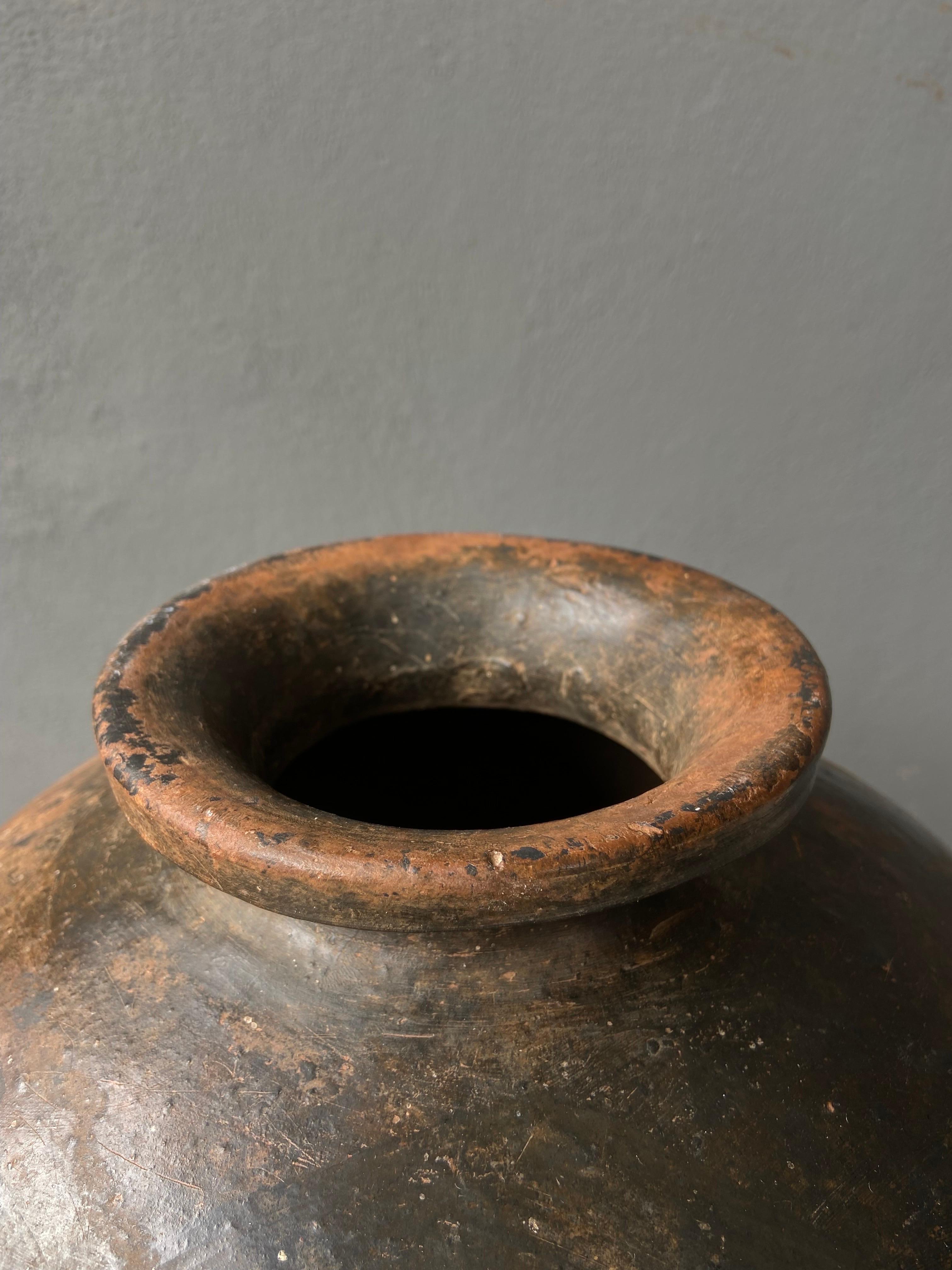 Mexican Pair of Black Clay Ceramic Mezcal Jars from Central Oaxaca, Mexico, circa 1950's