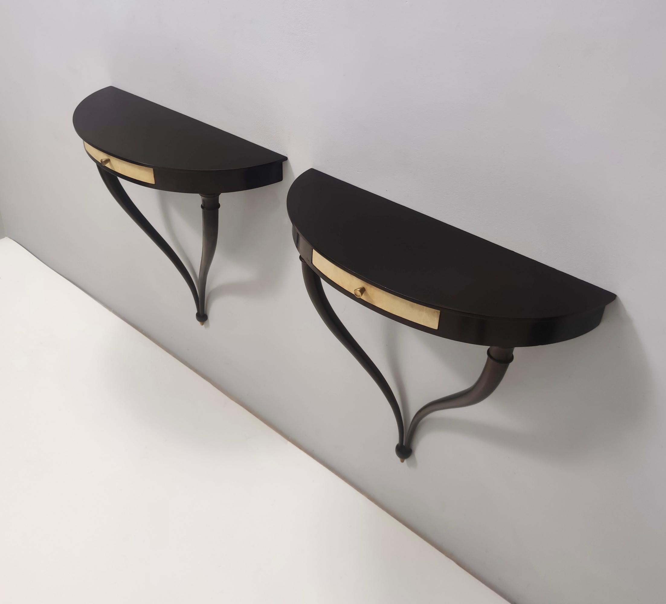 Pair of Black Ebonized Wood Wall-Mounted Consoles by Guglielmo Ulrich, Italy In Good Condition In Bresso, Lombardy