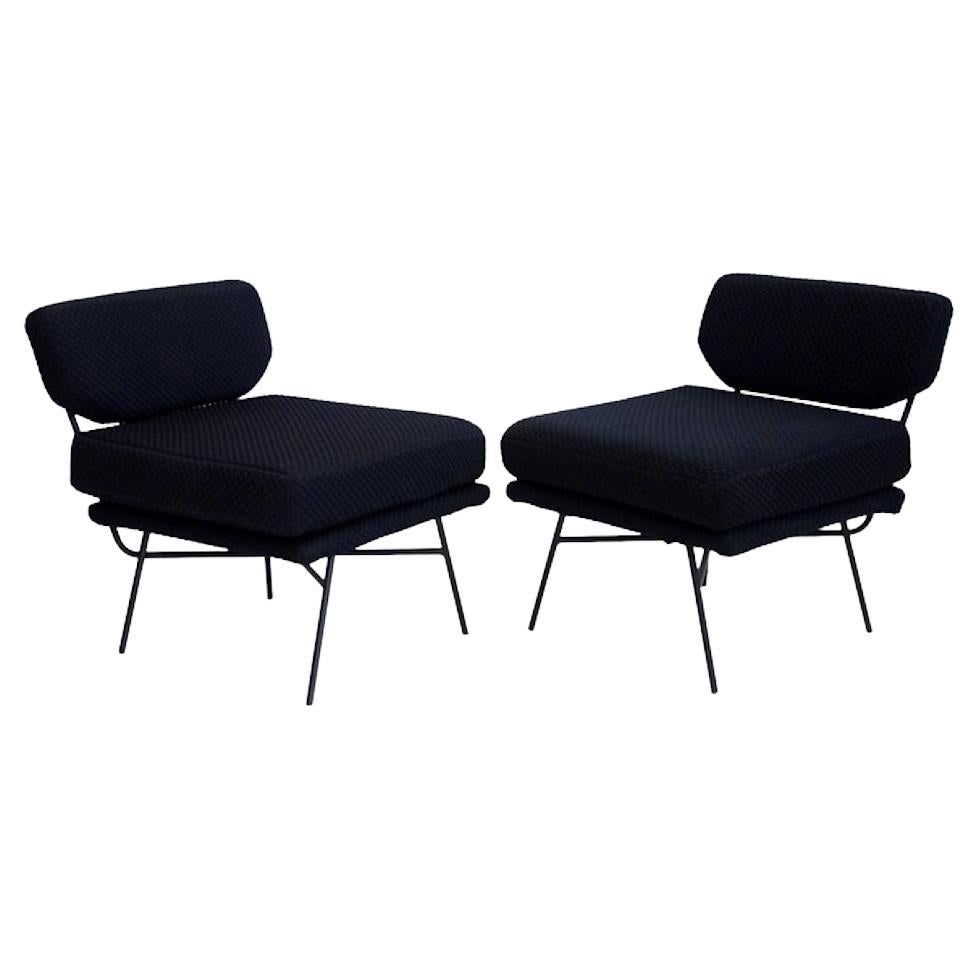 Pair of Black Elettra Lounge Chairs by Arflex For Sale
