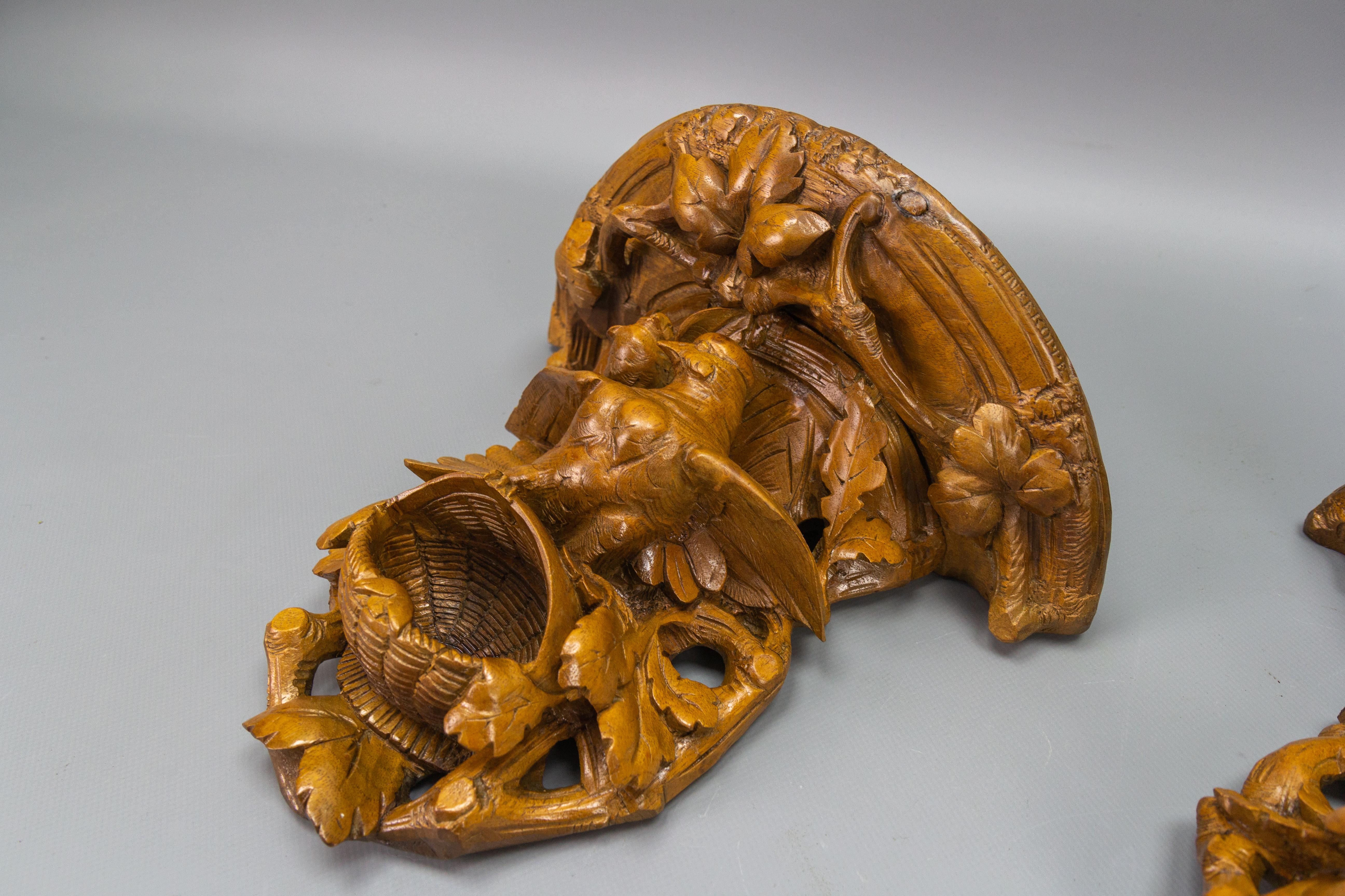 Pair of Black Forest Carved Walnut Bird Nest Wall-Mounted Consoles, ca. 1920 For Sale 5