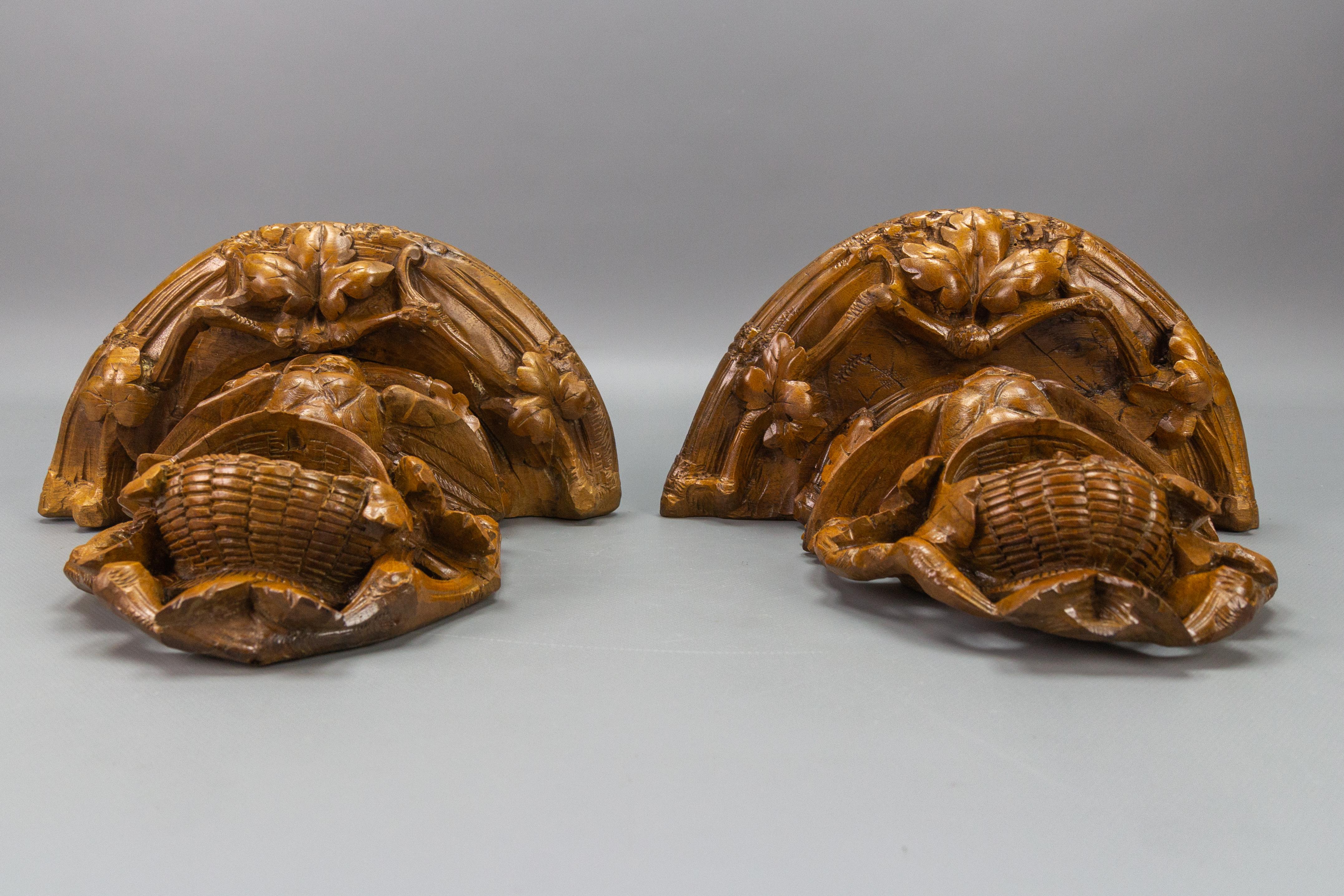 Pair of Black Forest Carved Walnut Bird Nest Wall-Mounted Consoles, ca. 1920 For Sale 11