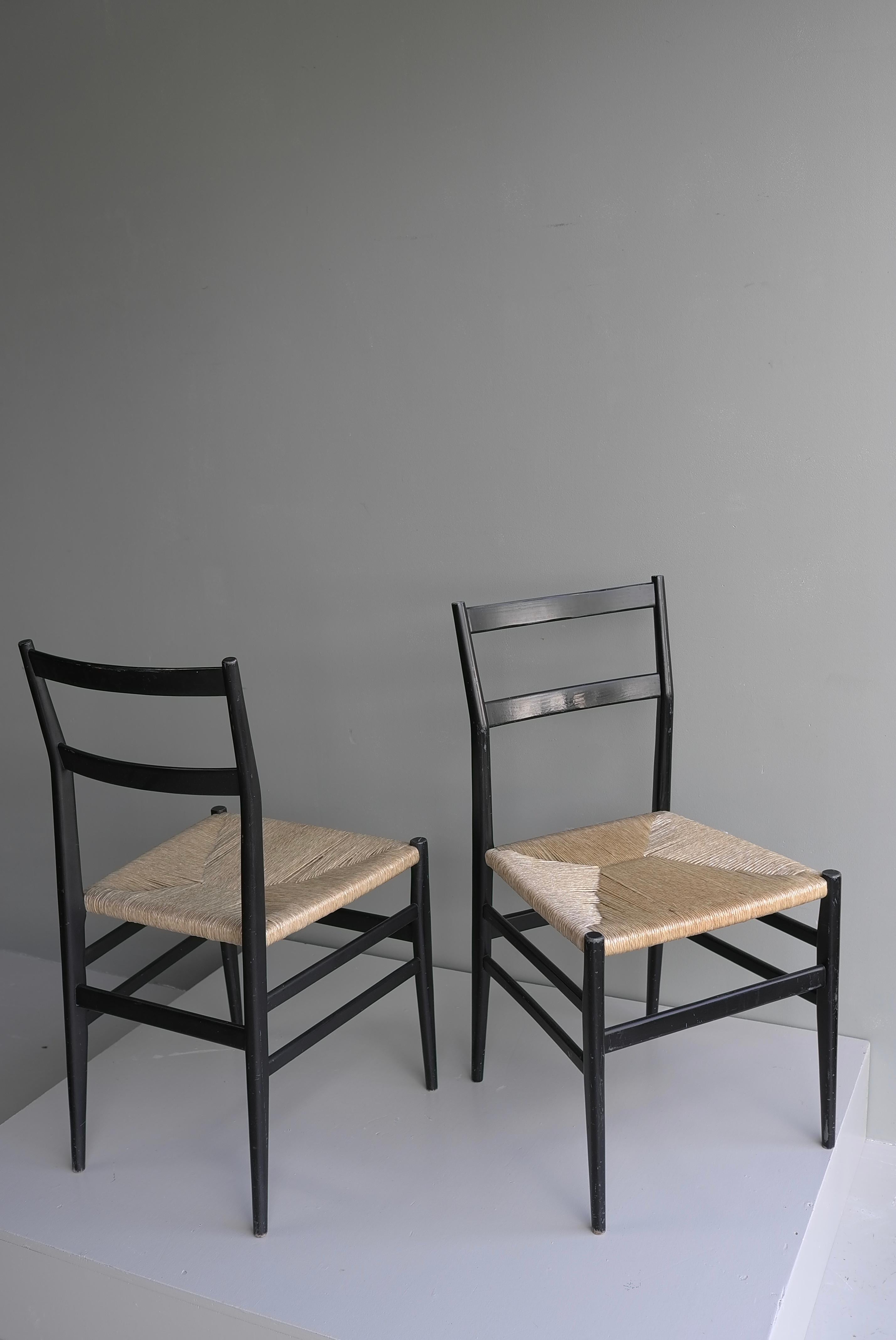 Pair of Black Gio Ponti Leggera Chairs with Cord Seat, Italy, 1951 For Sale 1