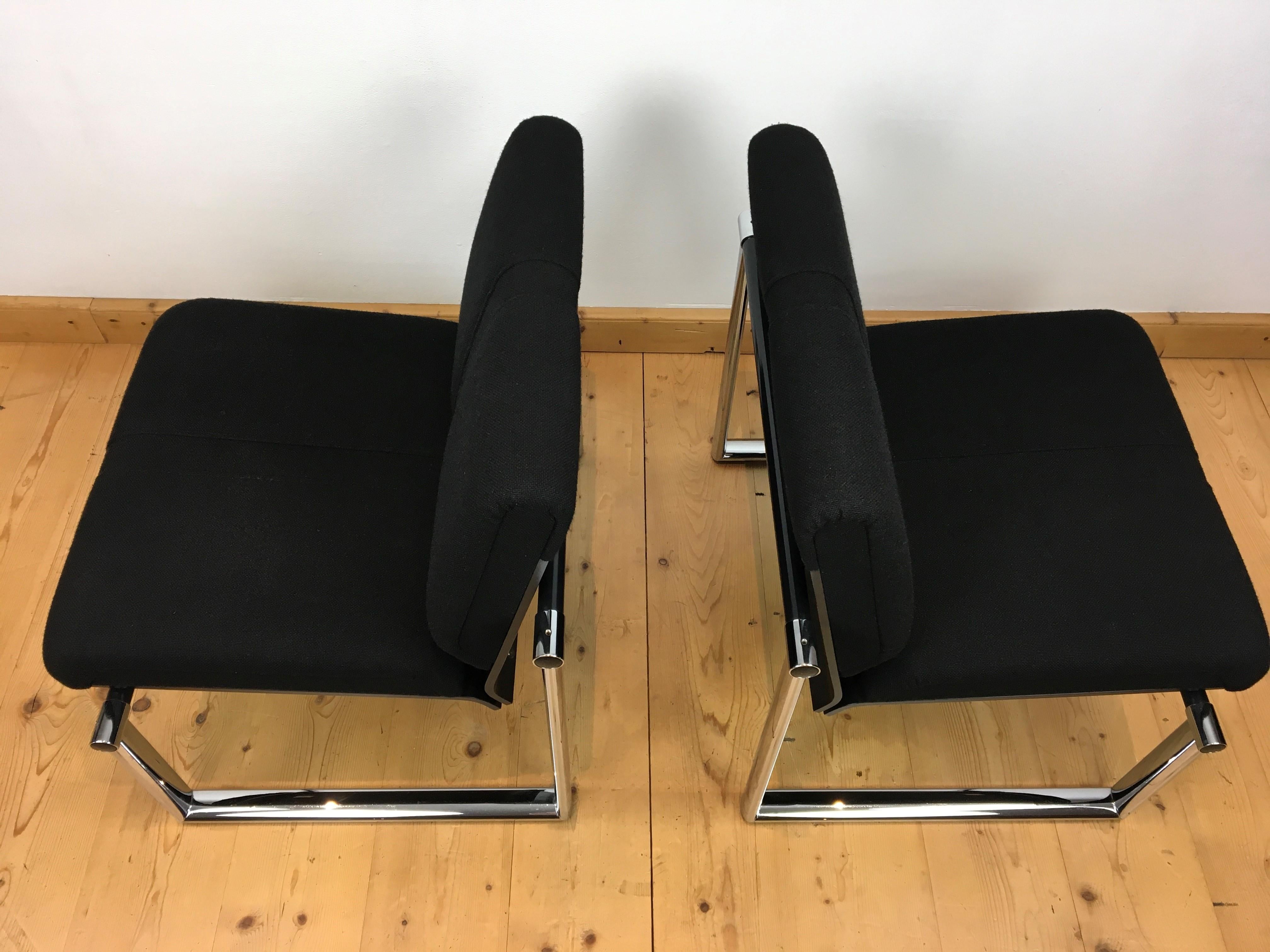Paire de fauteuils club Giroflex noirs et chromés d'Albert Stohl, AG 1980 en vente 8