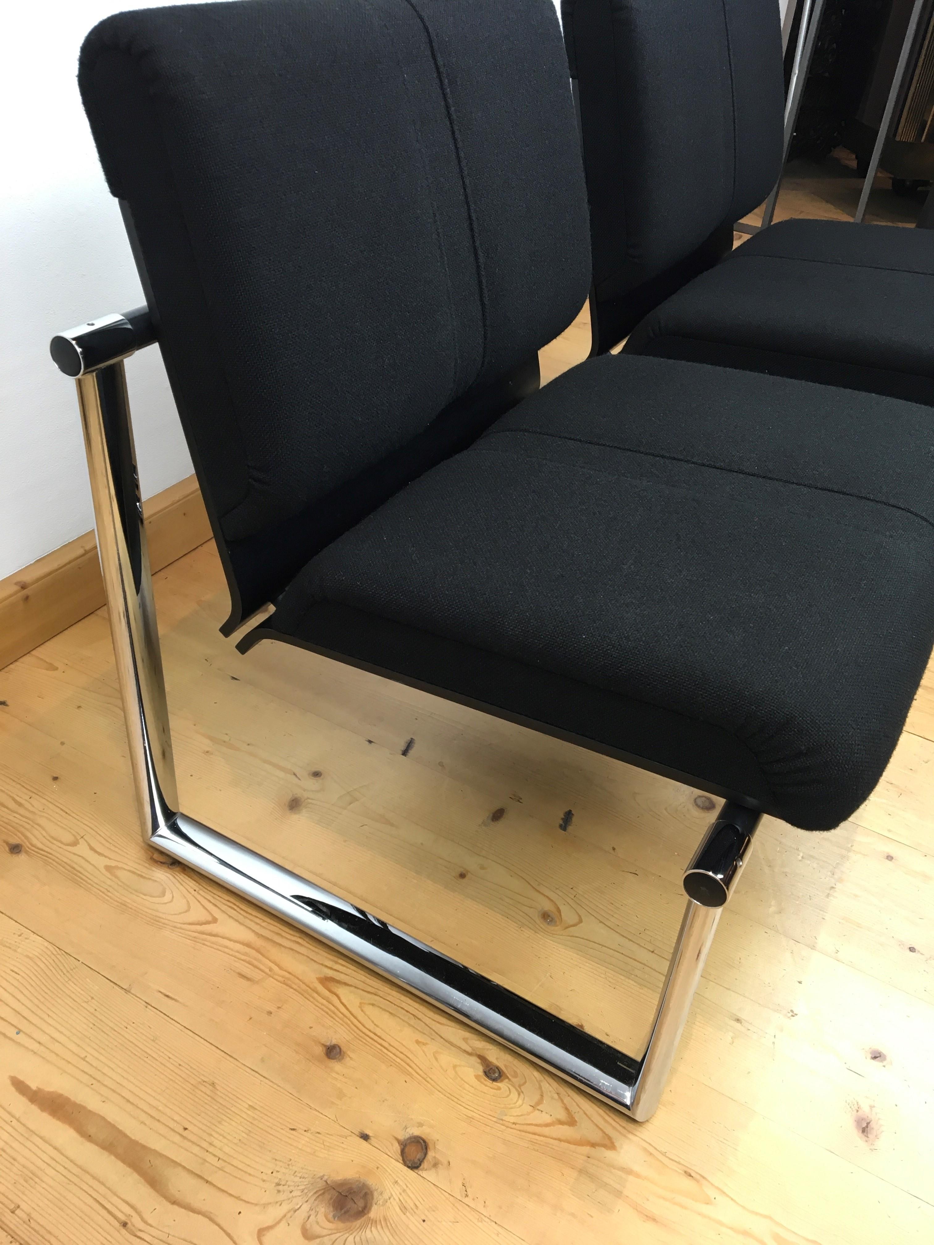 Swiss Pair of Black Giroflex Armchairs, Club Chairs by Albert Stohl, AG 1980s For Sale