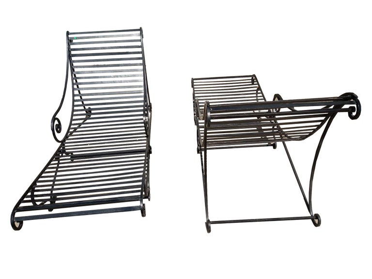 Pair of Black Iron Chaise Lounge Chairs at 1stDibs