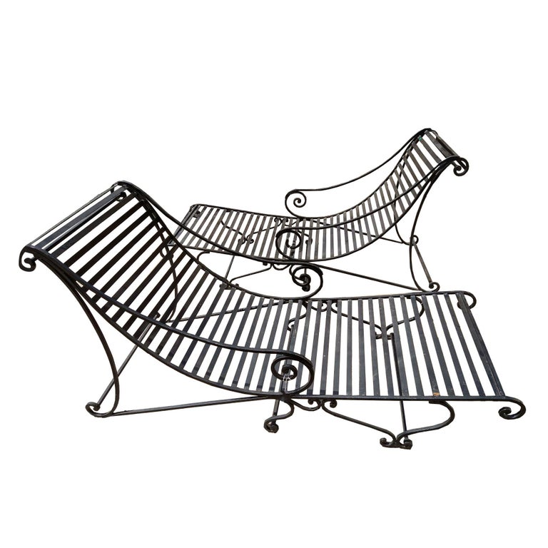 Pair of Black Iron Chaise Lounge Chairs at 1stDibs