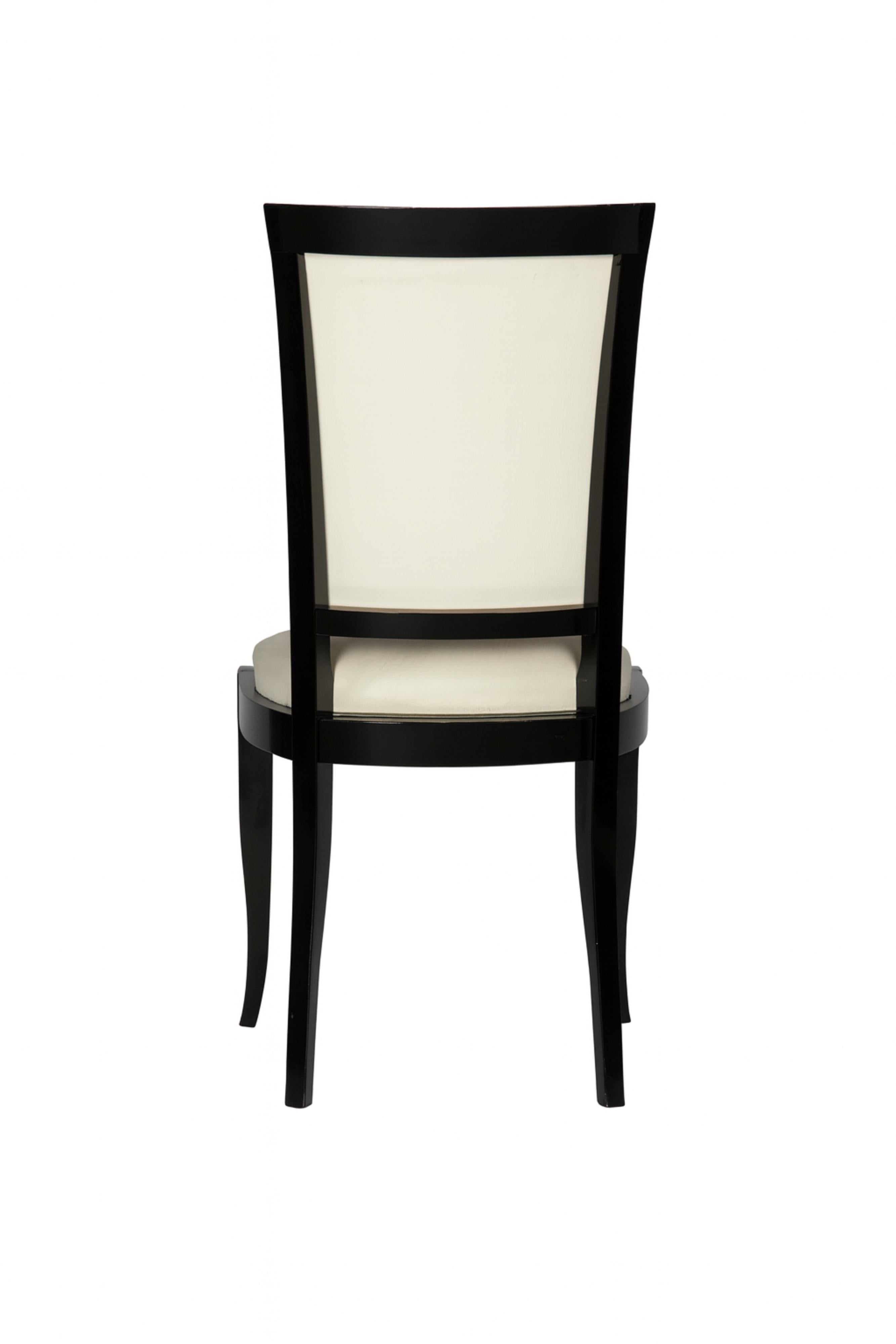 Pair of Black Lacquer Art Deco Dining Chairs, 20th Century im Zustand „Gut“ im Angebot in Lisbon, PT
