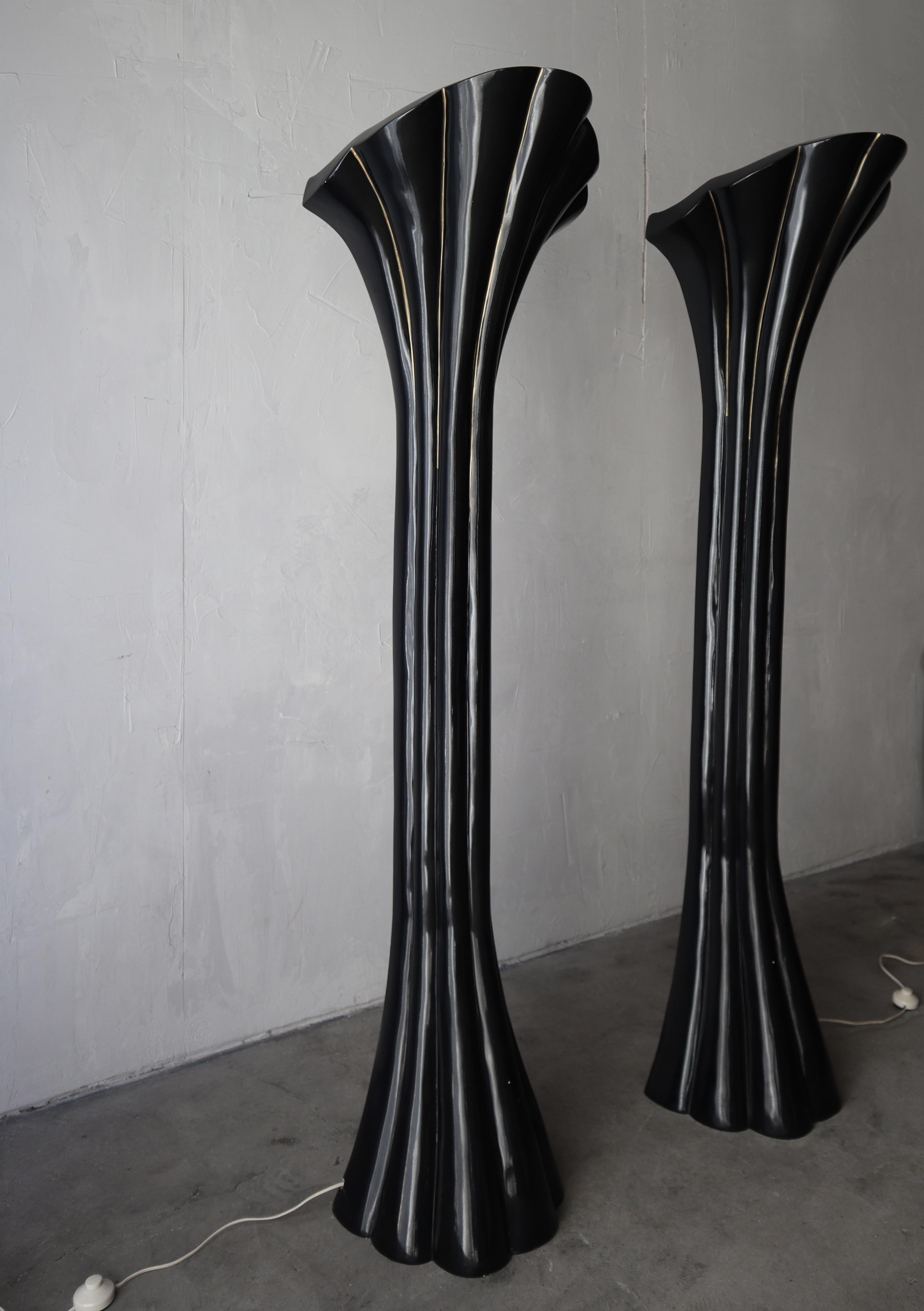 Pair of Black Lacquer Art Deco Floor Lamps In Good Condition In Las Vegas, NV