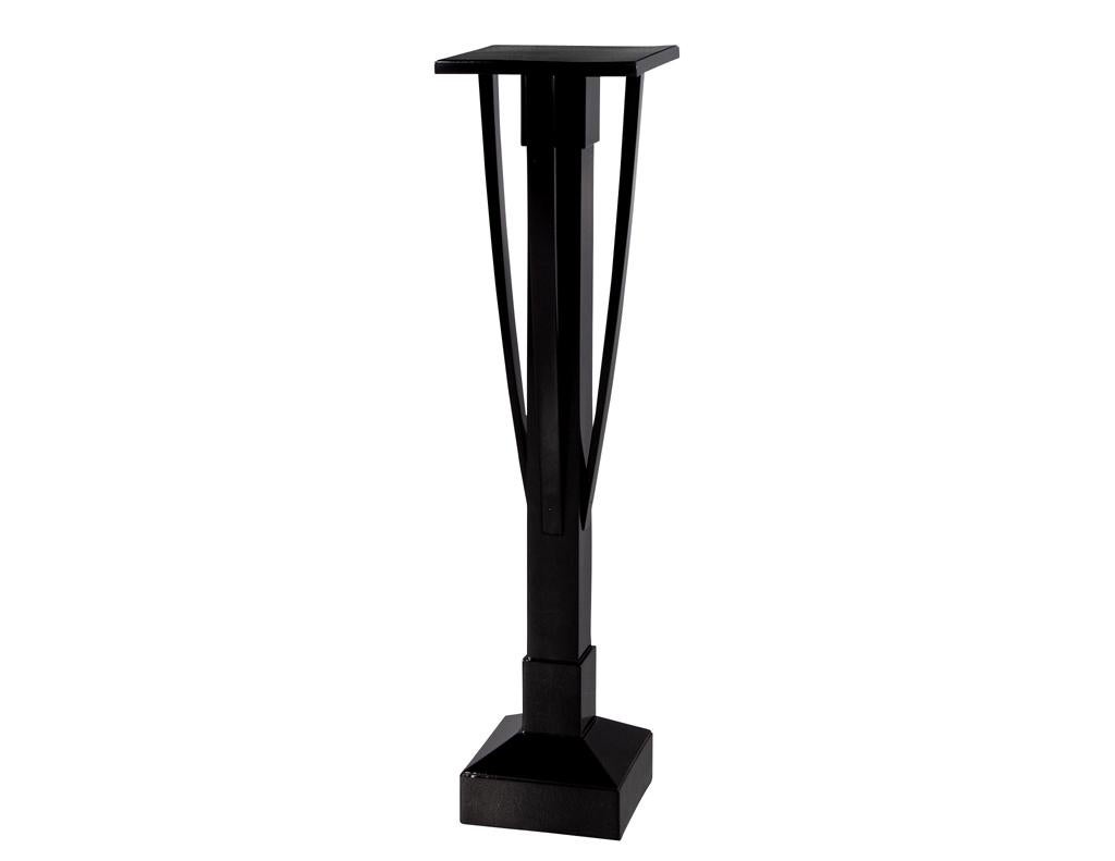 American Pair of Black Lacquer Art Deco Pedestal Stands For Sale