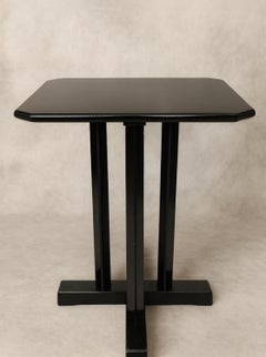 Black Lacquer Art Deco Walnut Bistro Coffee Cocktail Table, 20th Century