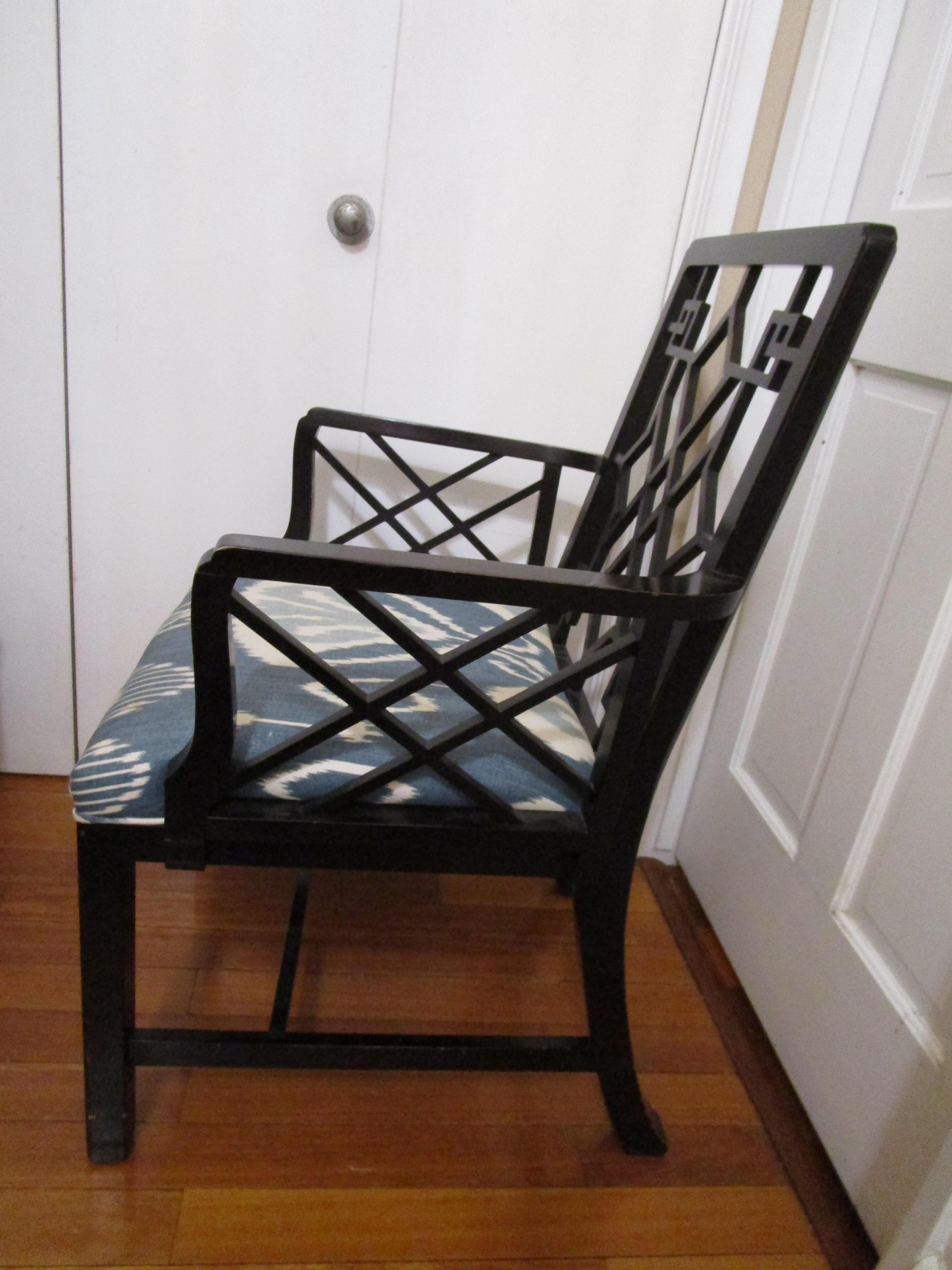 American Pair of Black Lacquer Baker Stately Homes Chinese Chippendale Style Armchairs
