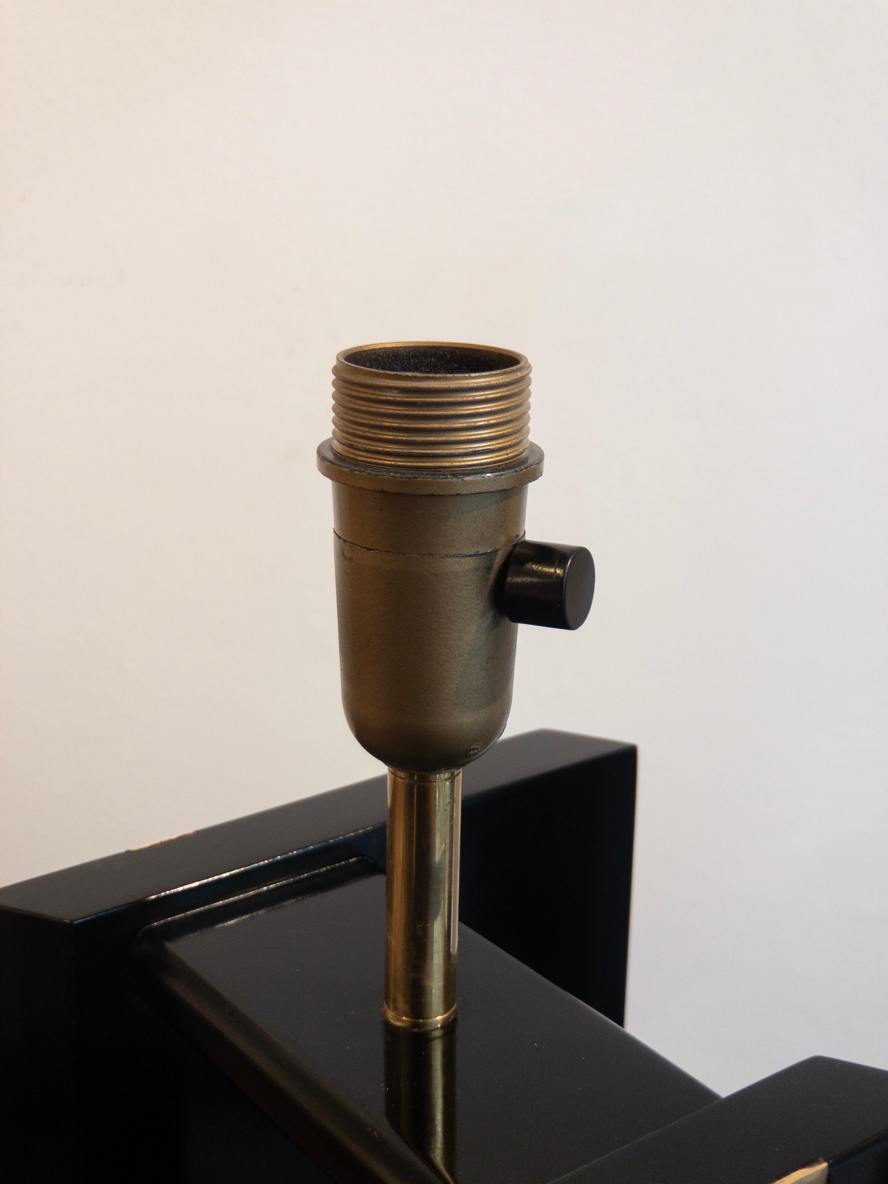 Pair of Black Lacquered Brass Art Deco Table Lamps from France, 1940s For Sale 7