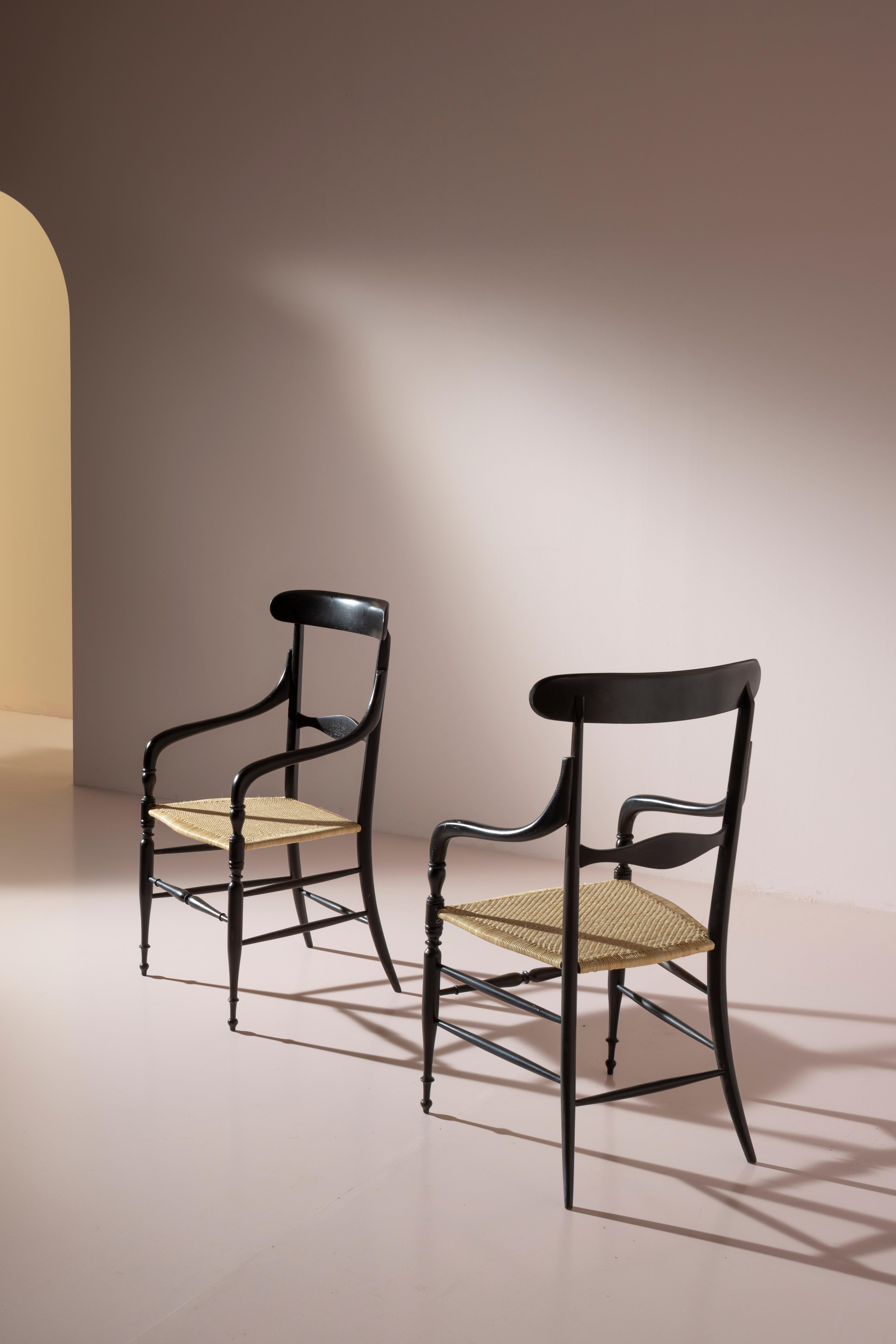 Paire de fauteuils Campanino laqués noirs, Enzo Rotella, Chiavari, Italie années 1950 en vente 5