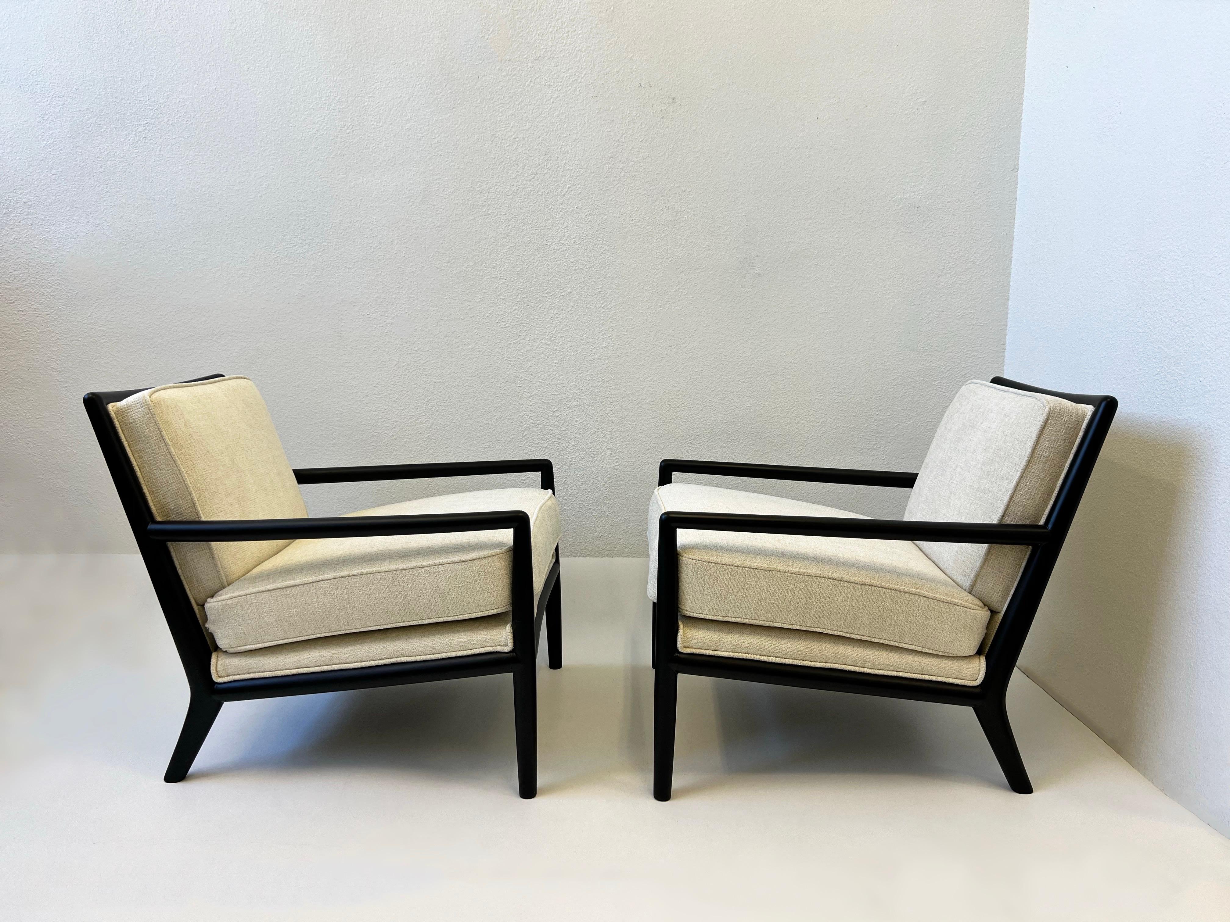 1950s Glamorous pair of custom made black lacquered and off white chenille with gold flakes lounge chairs by Harry Burger of Hollywood. 

Newly restored, they have the Harry Burger custom made Hollywood stamped on the frame(see detail photos).