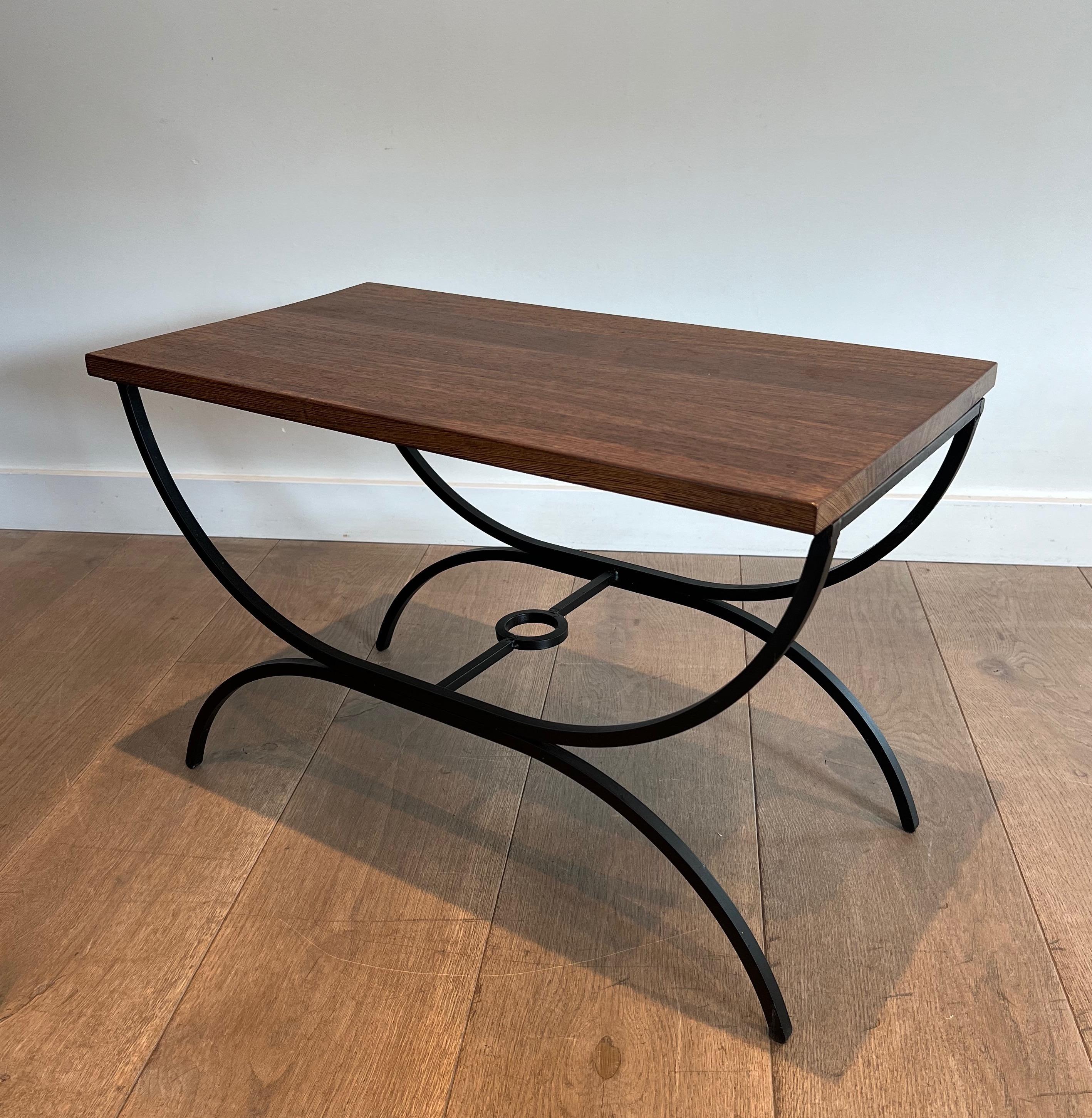 Mid-20th Century Pair of Black Lacquered Metal and Exotic Wood Side Tables For Sale
