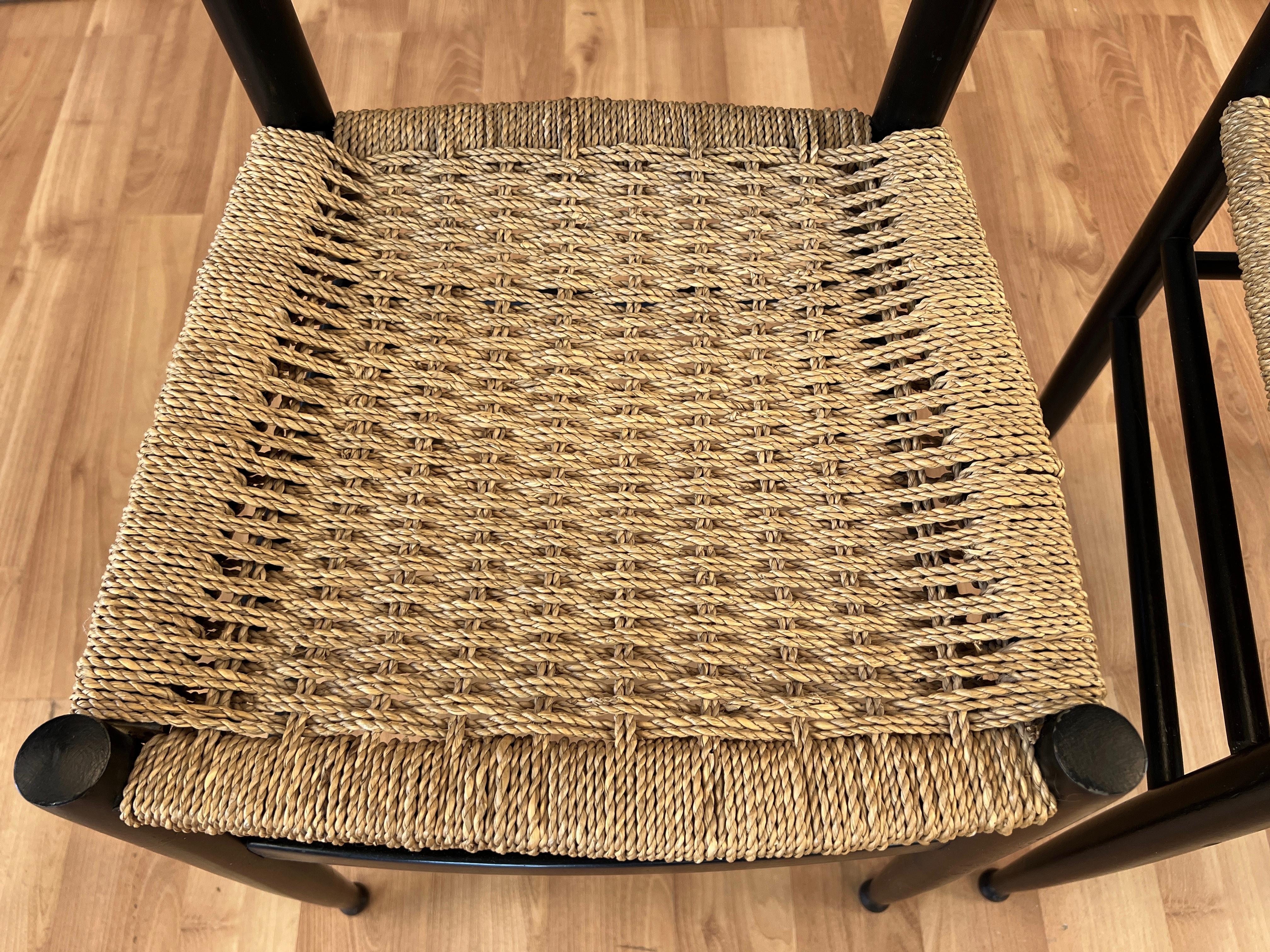 Pair of Black Ladder Back Side Chairs in the Style of Gio Ponti In Good Condition In San Francisco, CA