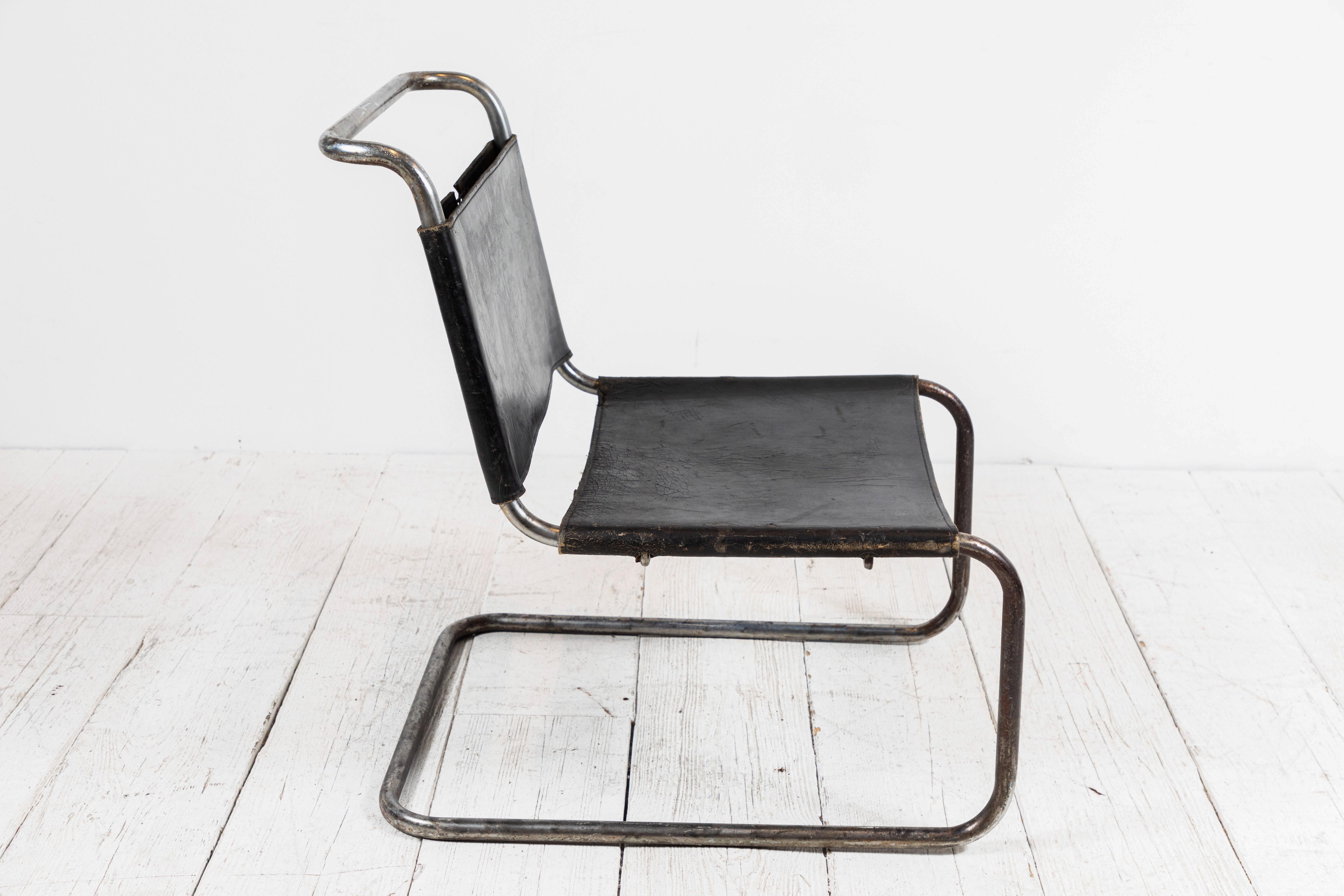 Pair of Black leather and Chrome Marcel Breuer Style Chairs In Good Condition In Los Angeles, CA