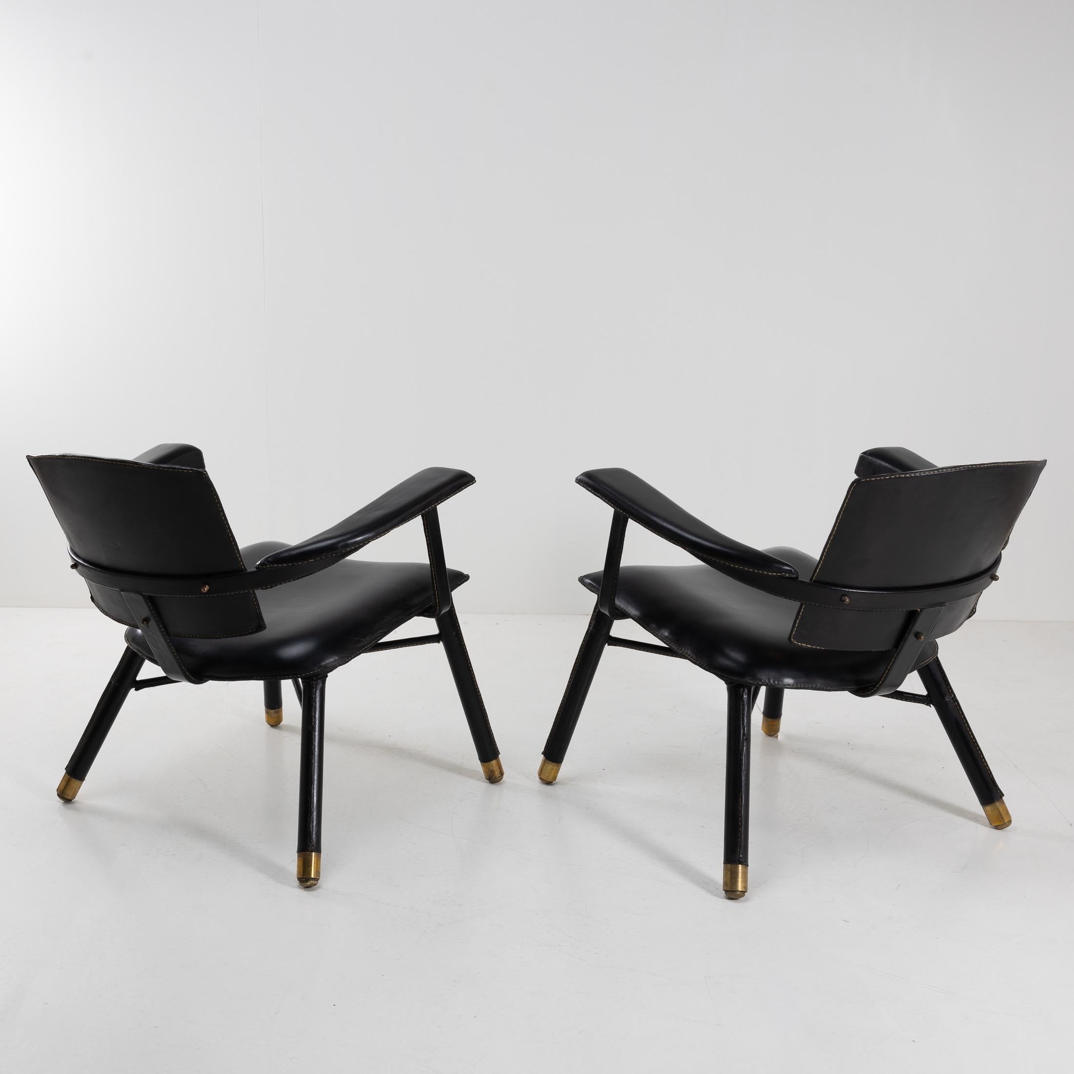 Pair of Black Leather Armchairs Called “Chauffeuse” by Jacques Adnet In Good Condition In Brussels, BE