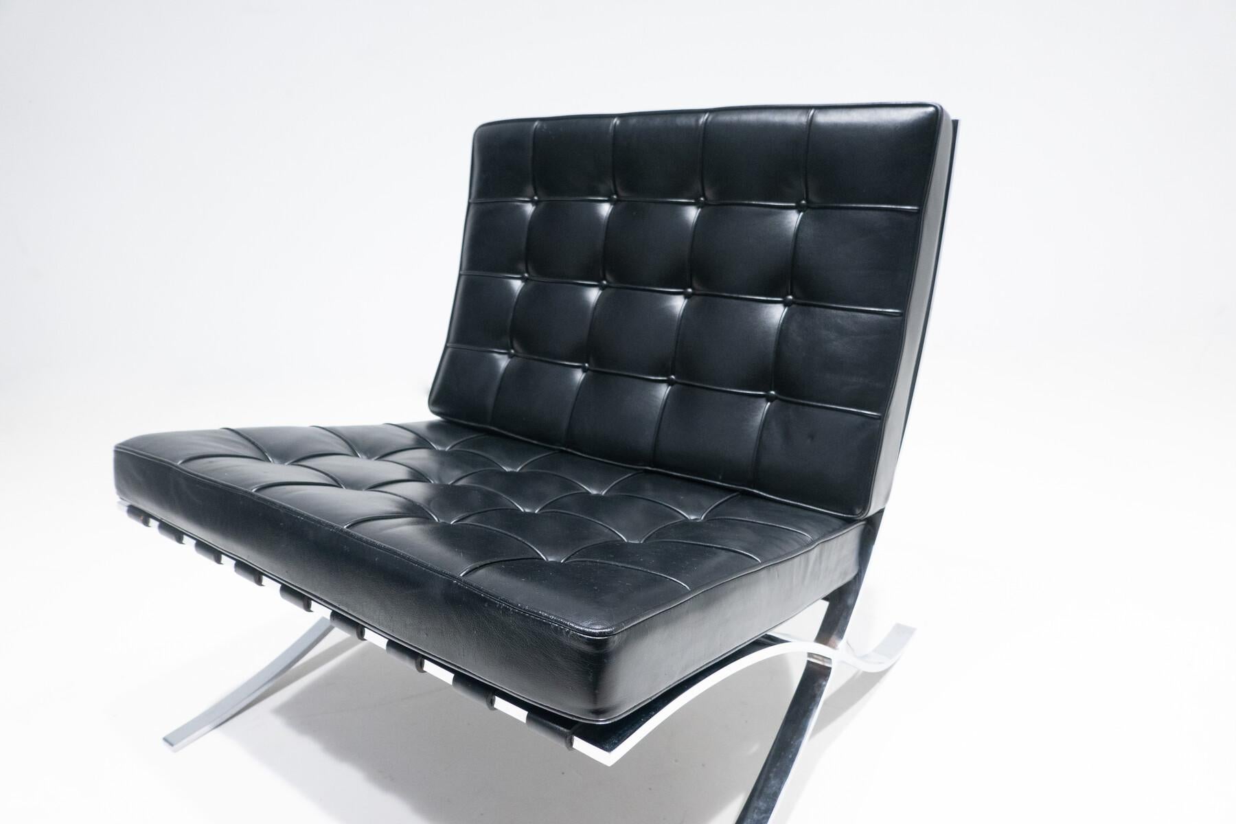 Pair of Black Leather Barcelona chairs by Mies Van Der Rohe for Knoll, 1960s.