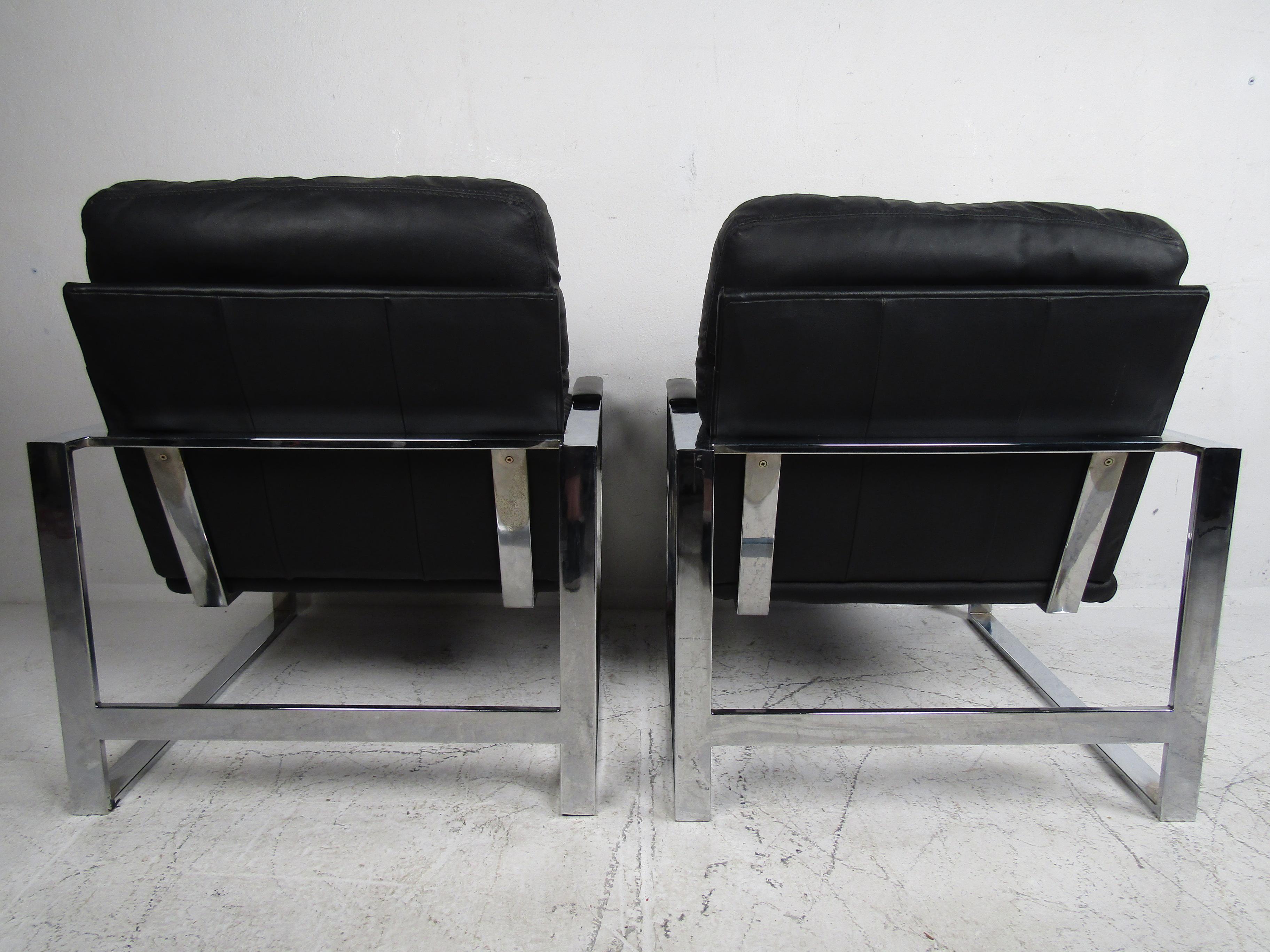 Pair of Black Leather Baughman Style Contemporary Lounge Chairs In Good Condition In Brooklyn, NY