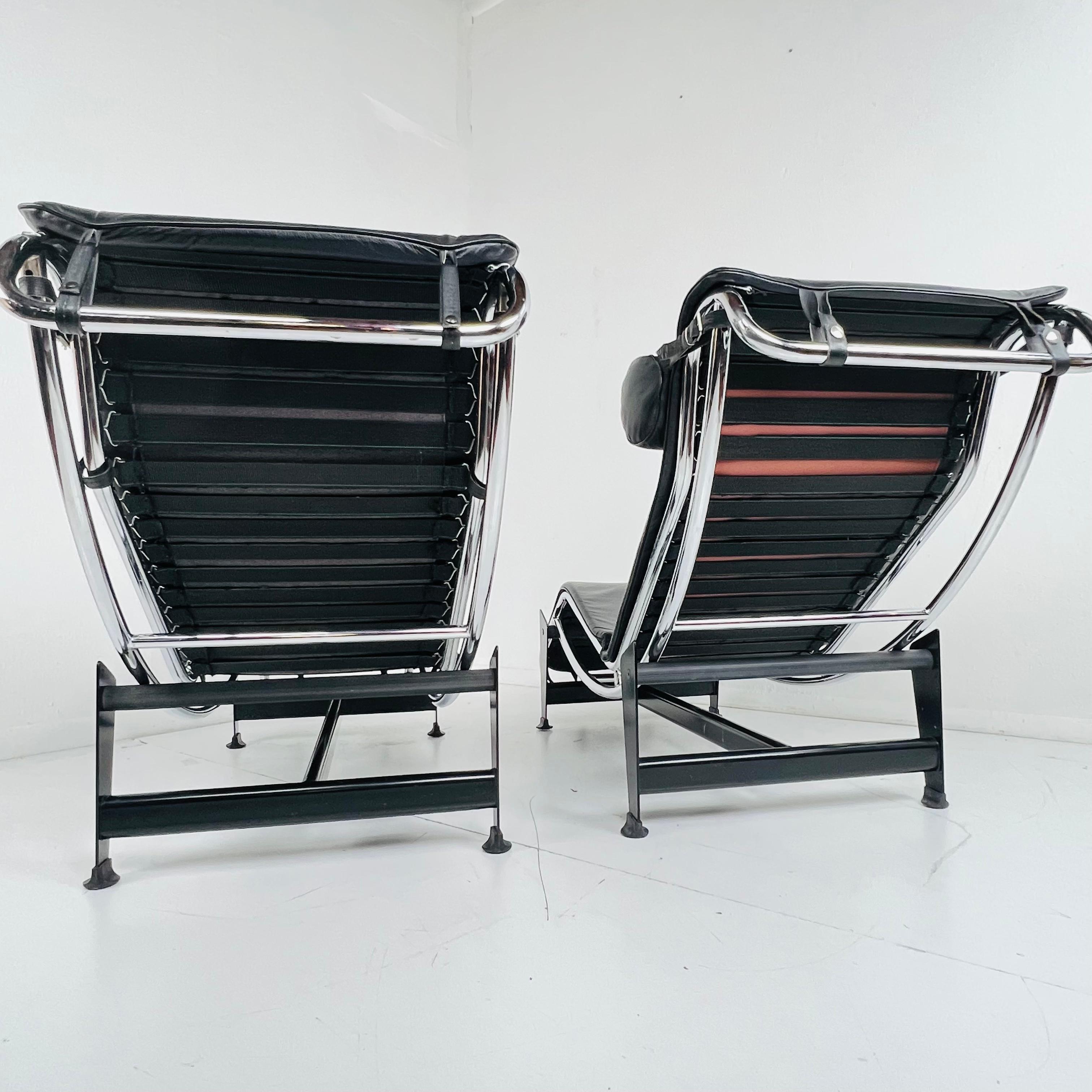 Black Leather & Chrome Lounge in the Manner of Le Corbusier For Sale 8