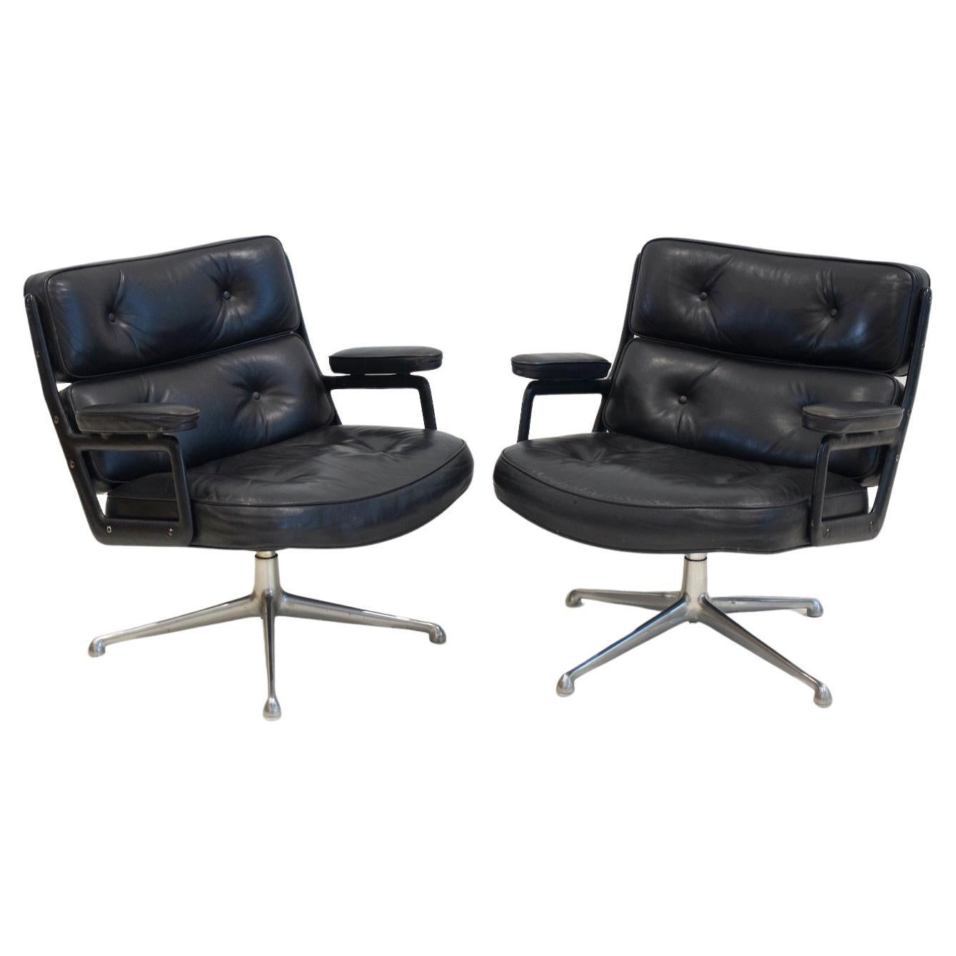 Pair of Black Leather Executive Chairs by Charles and Ray Eames For Sale