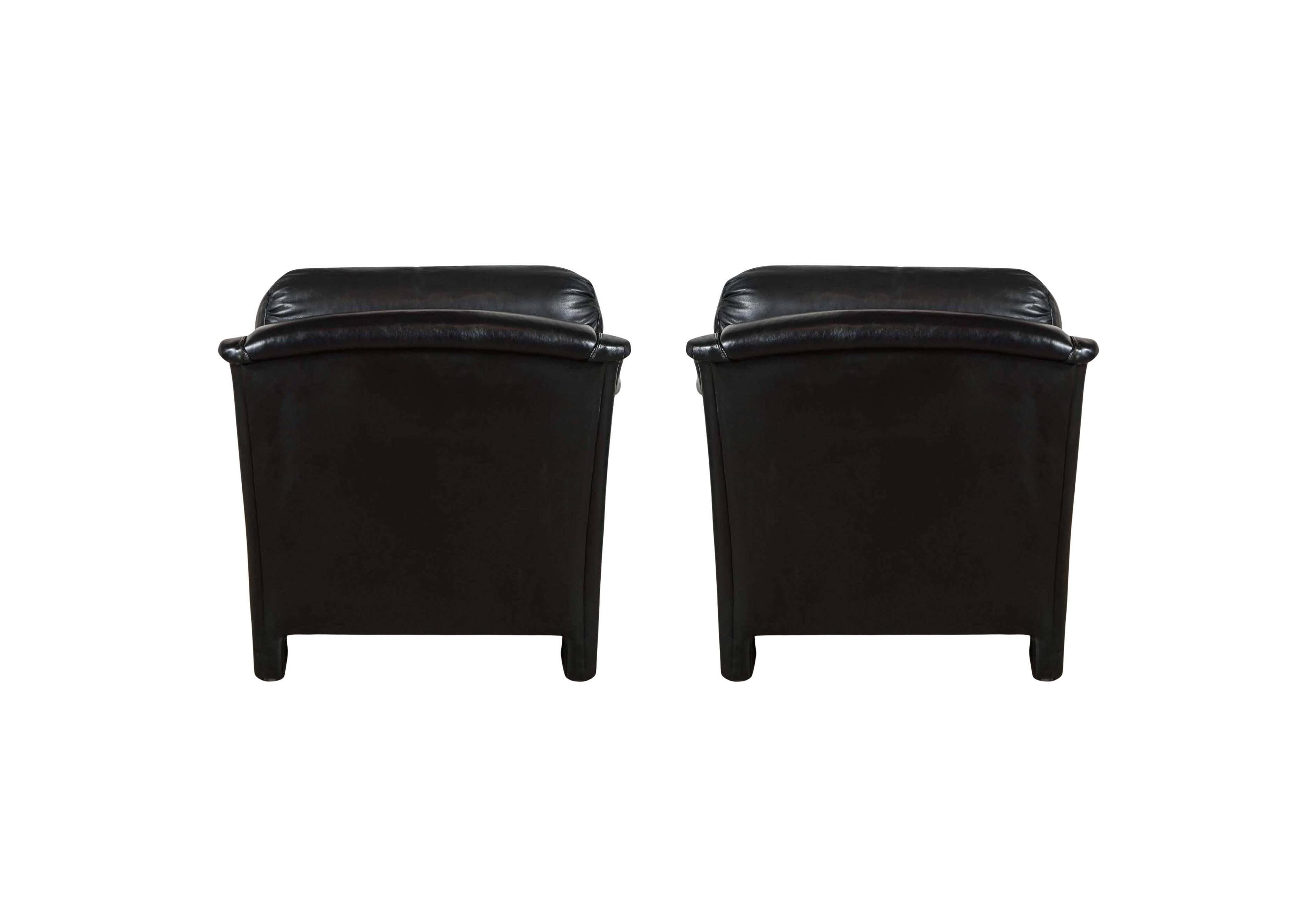 Pair of Black Leather Jay Spectre Tycoon Lounge Chairs For Sale 2