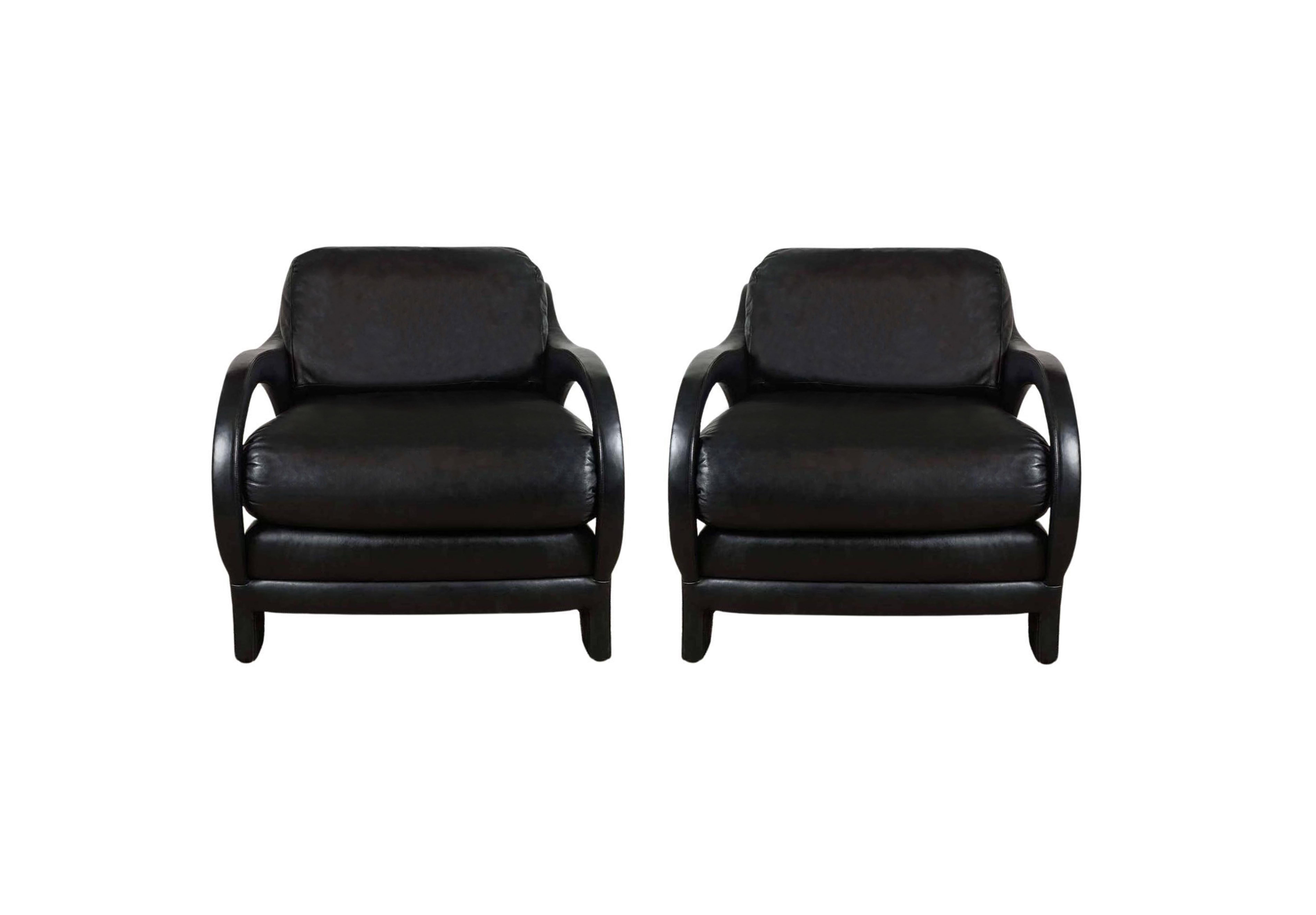 Pair of Black Leather Jay Spectre Tycoon Lounge Chairs In Excellent Condition For Sale In Dallas, TX