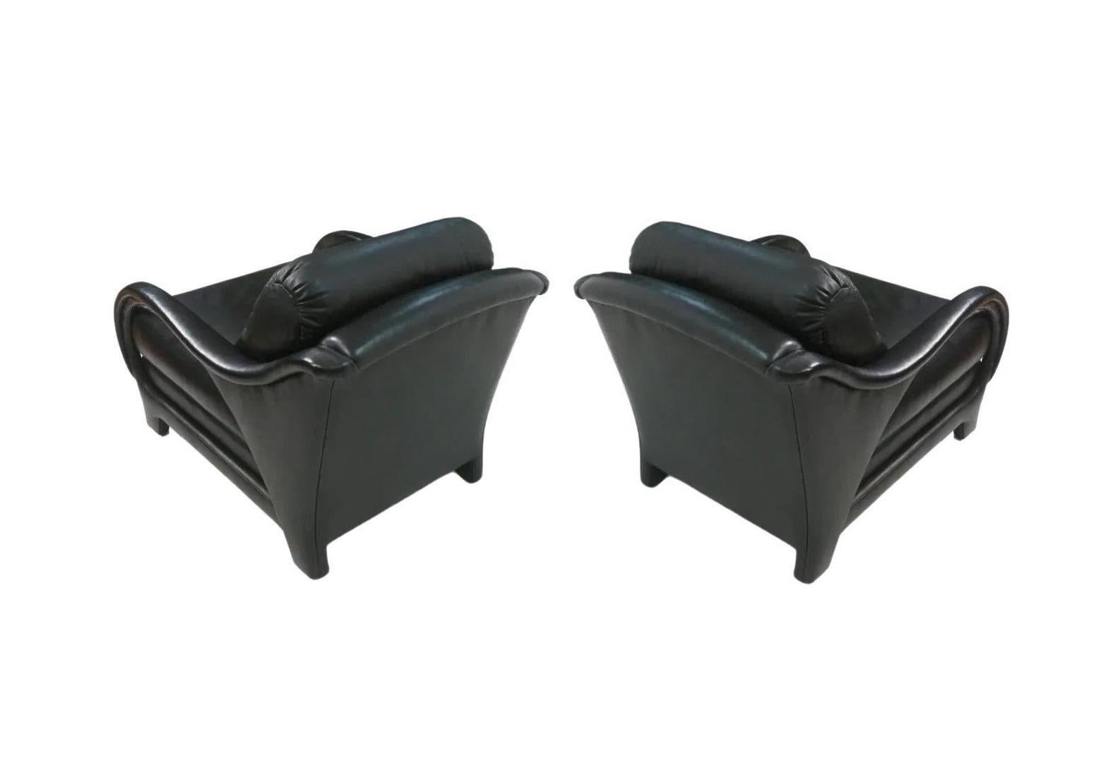 Pair of Black Leather Jay Spectre Tycoon Lounge Chairs For Sale 1