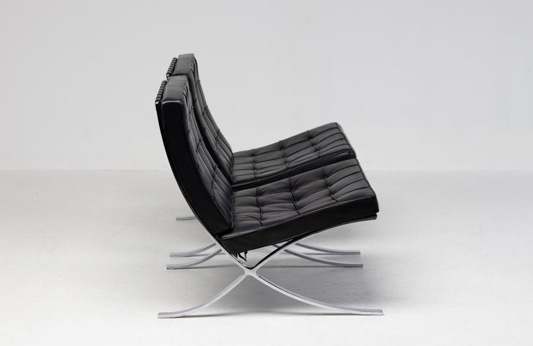 Pair of Black Leather Mies van der Rohe for Knoll Barcelona Chairs In Good Condition For Sale In Dronten, NL